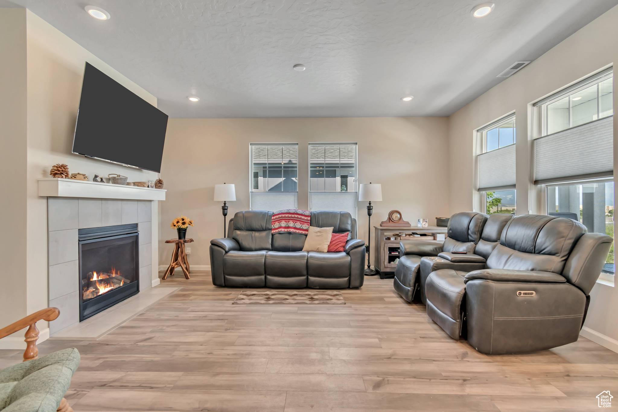 South Jordan, UT 84009,6078 W 11800 S #490