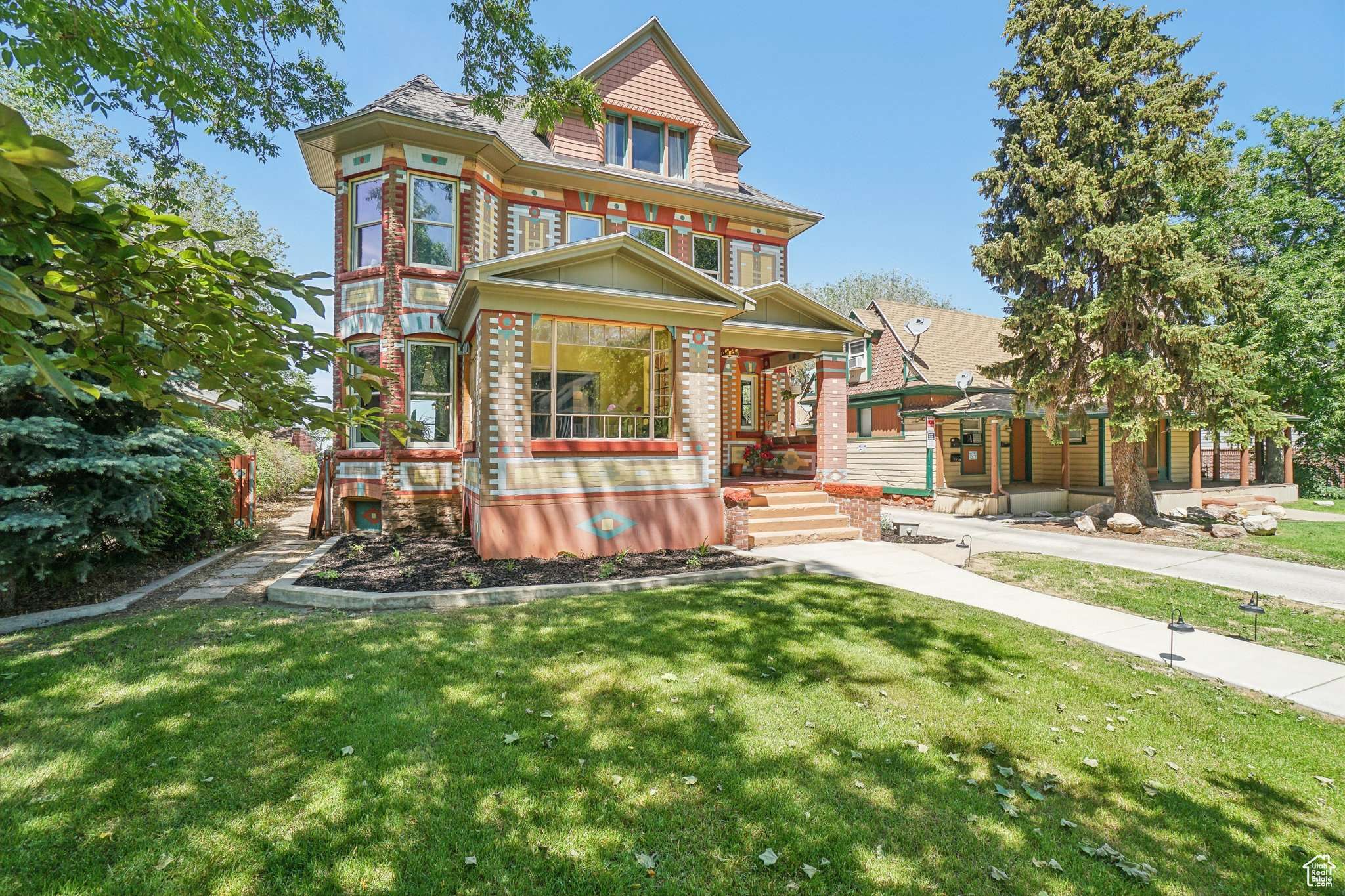 Ogden, UT 84401,2683 S JEFFERSON AVE E
