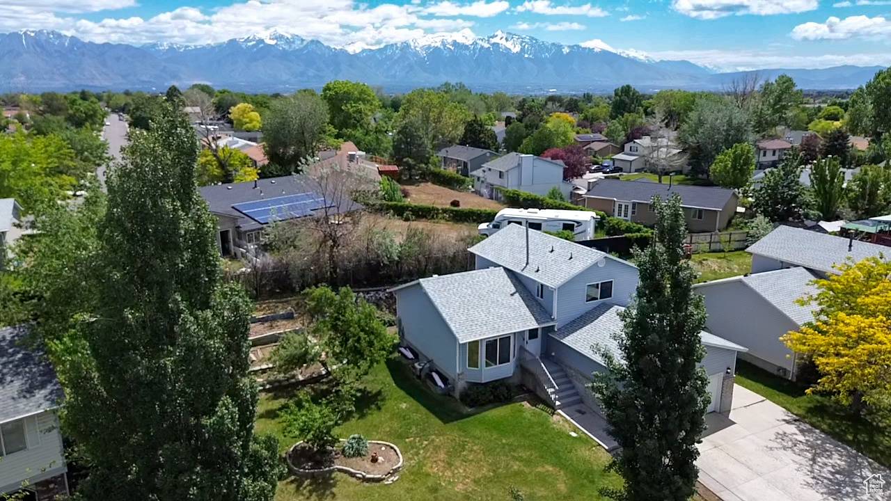 Salt Lake City, UT 84118,6033 S 4520 ST W