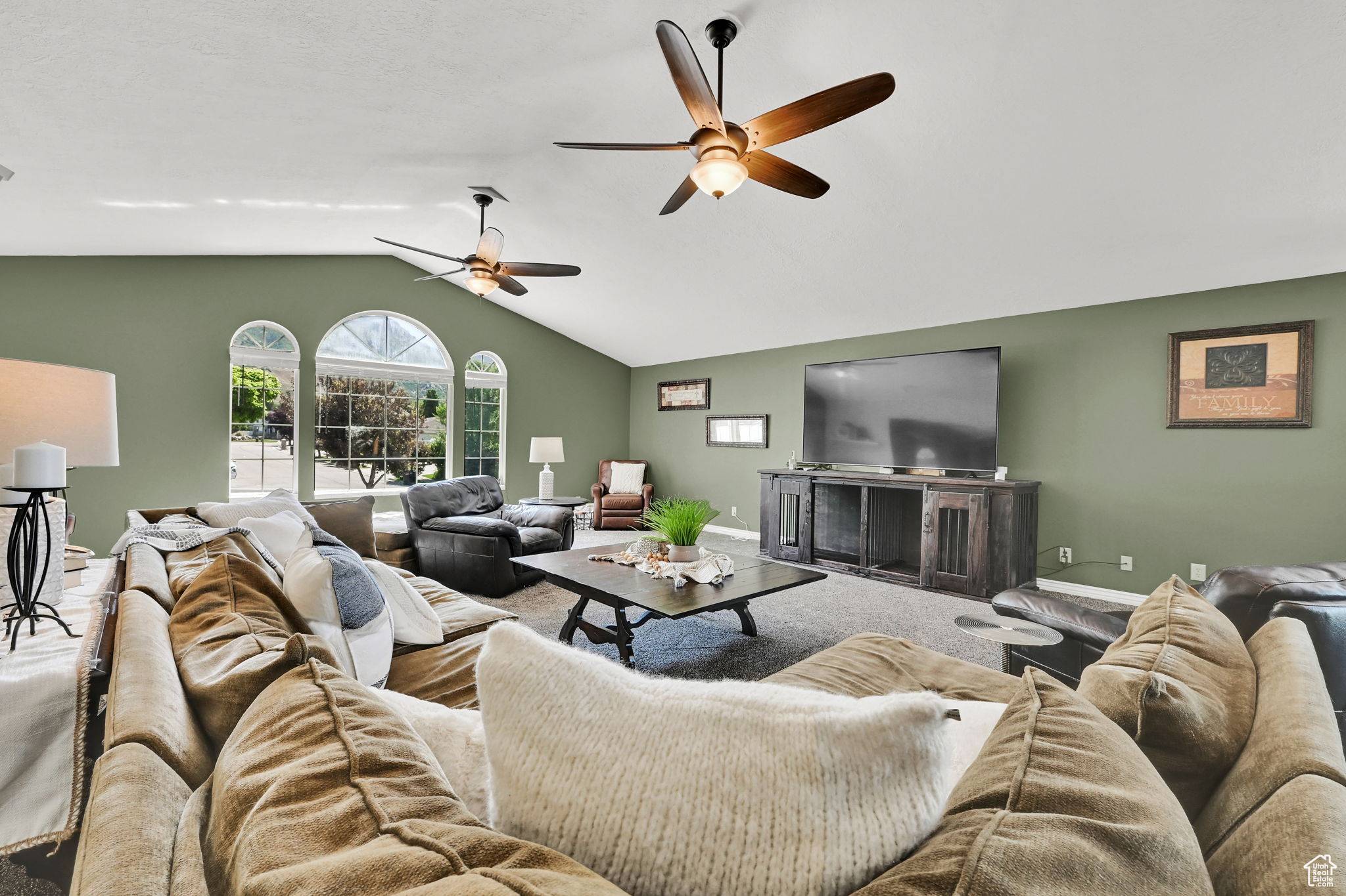 North Ogden, UT 84414,3255 N 800 E