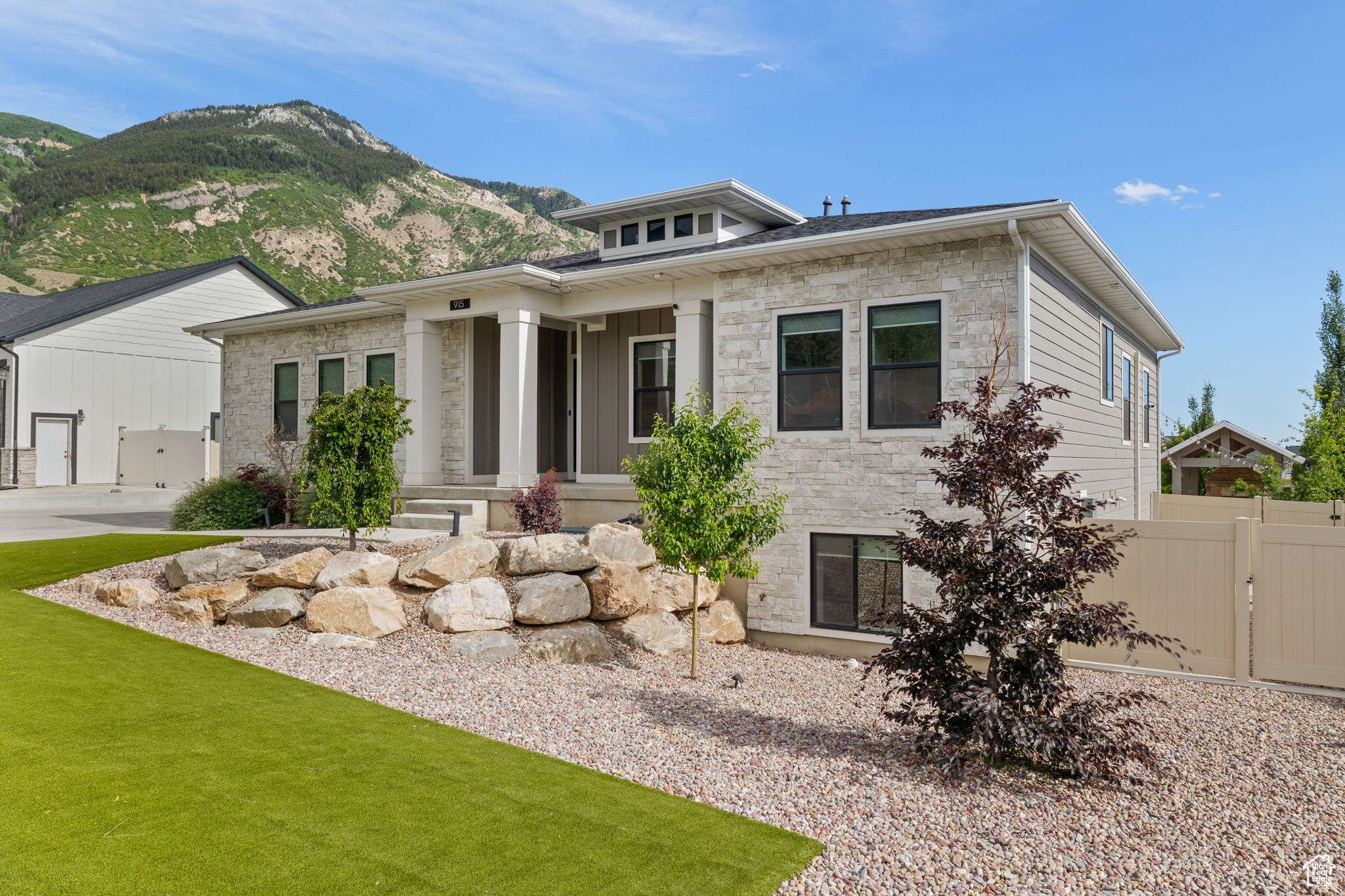 North Ogden, UT 84414,915 E 2100 N