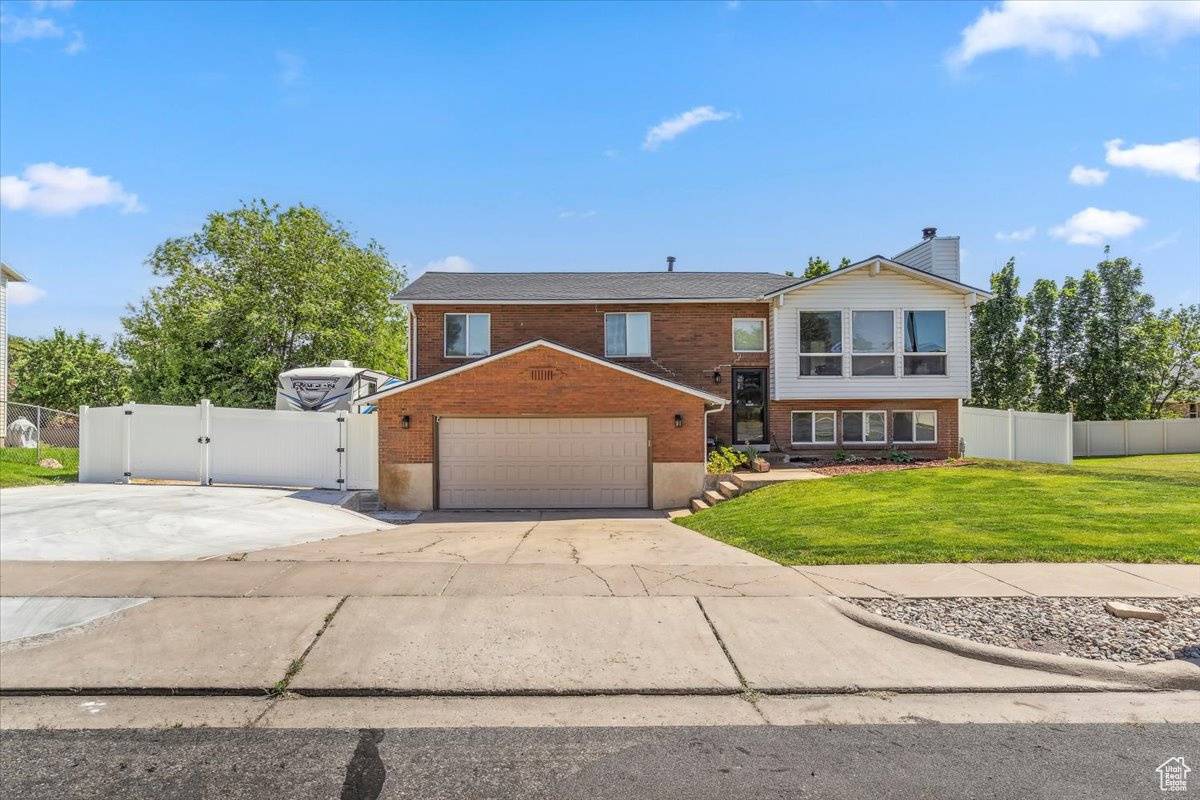 Layton, UT 84040,1602 E 2550 N