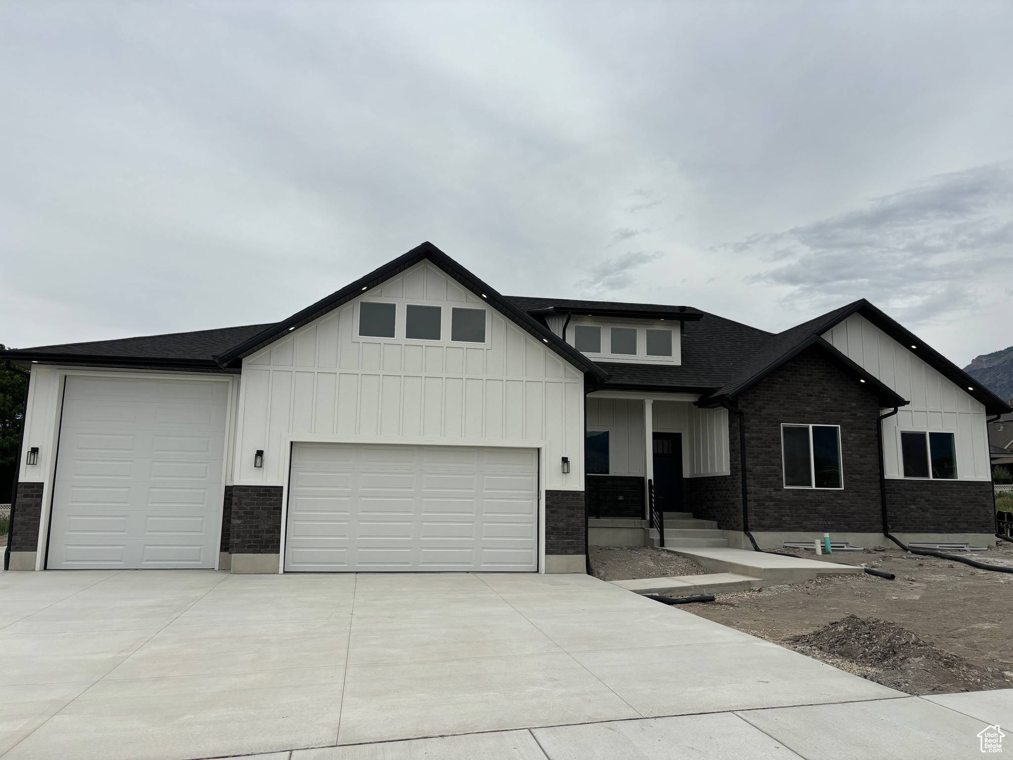 Pleasant View, UT 84414,3323 N 1200 W