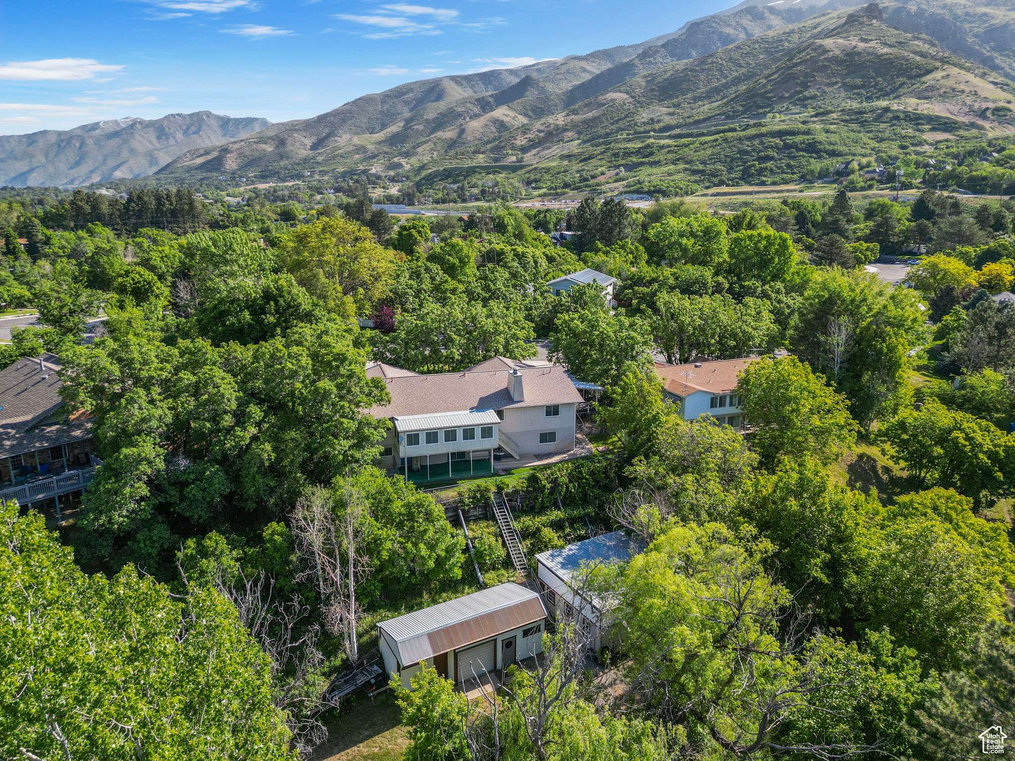 Layton, UT 84040,2718 E 200 N