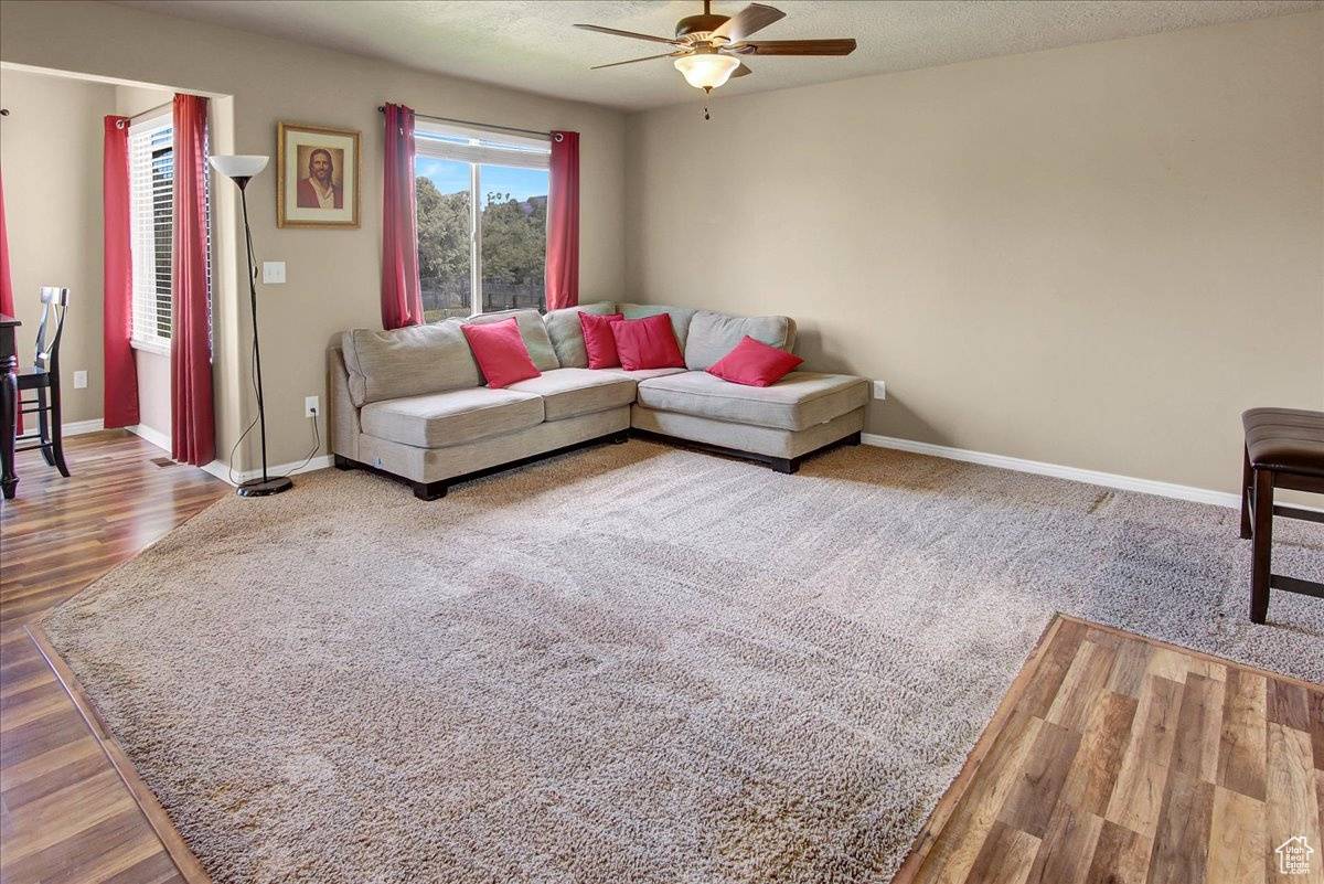 West Haven, UT 84401,2118 W FOXWOOD ST