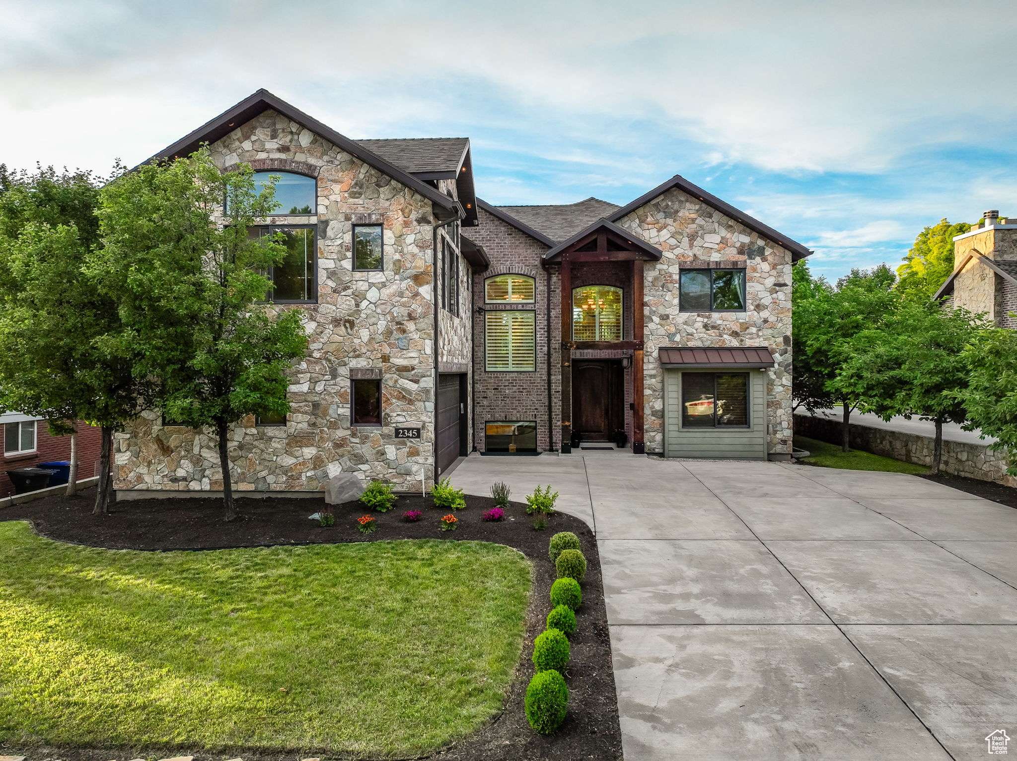 Millcreek, UT 84109,2345 E LAMBOURNE AVE