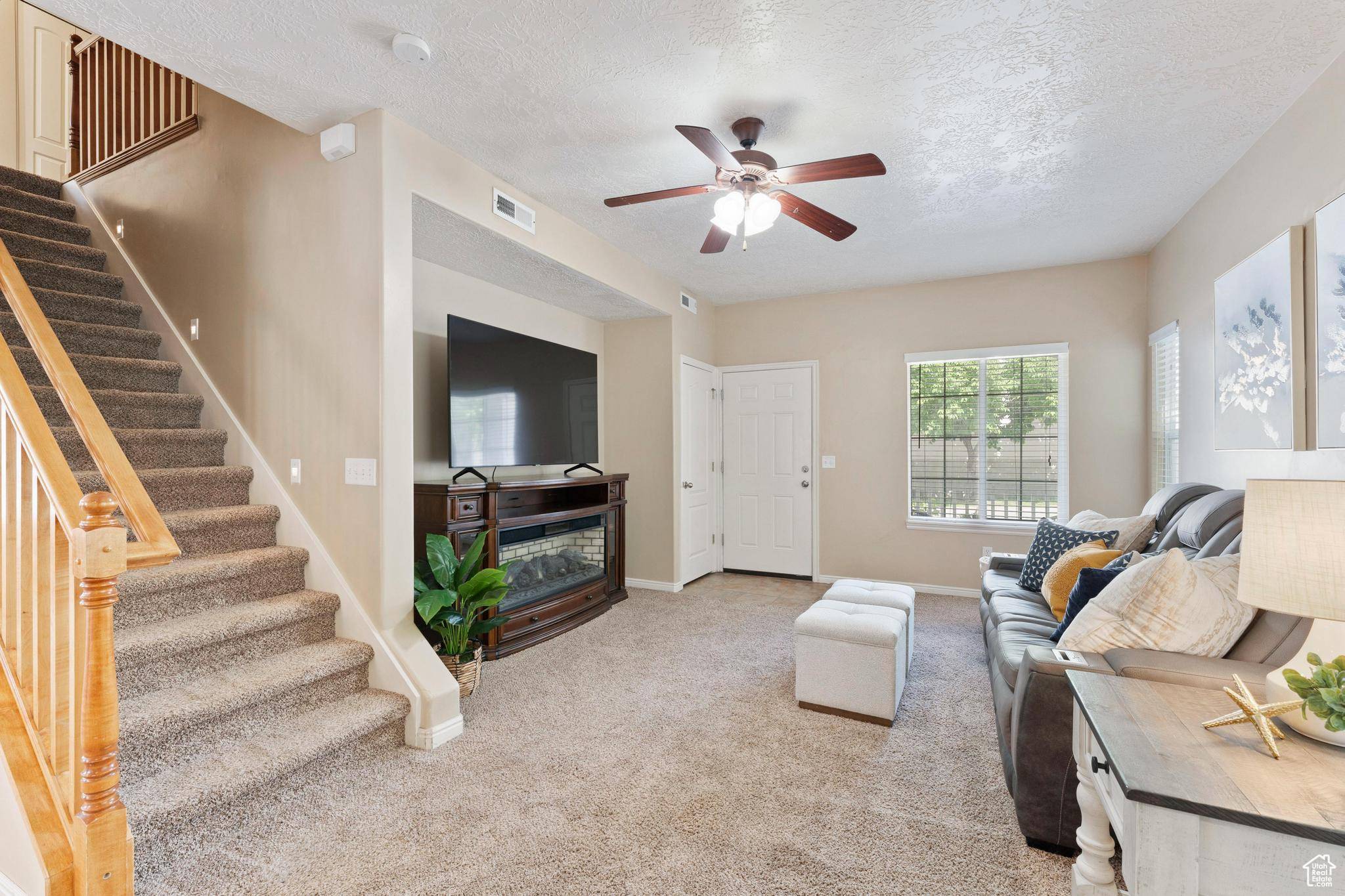 West Jordan, UT 84081,6833 W TUPELO LN S