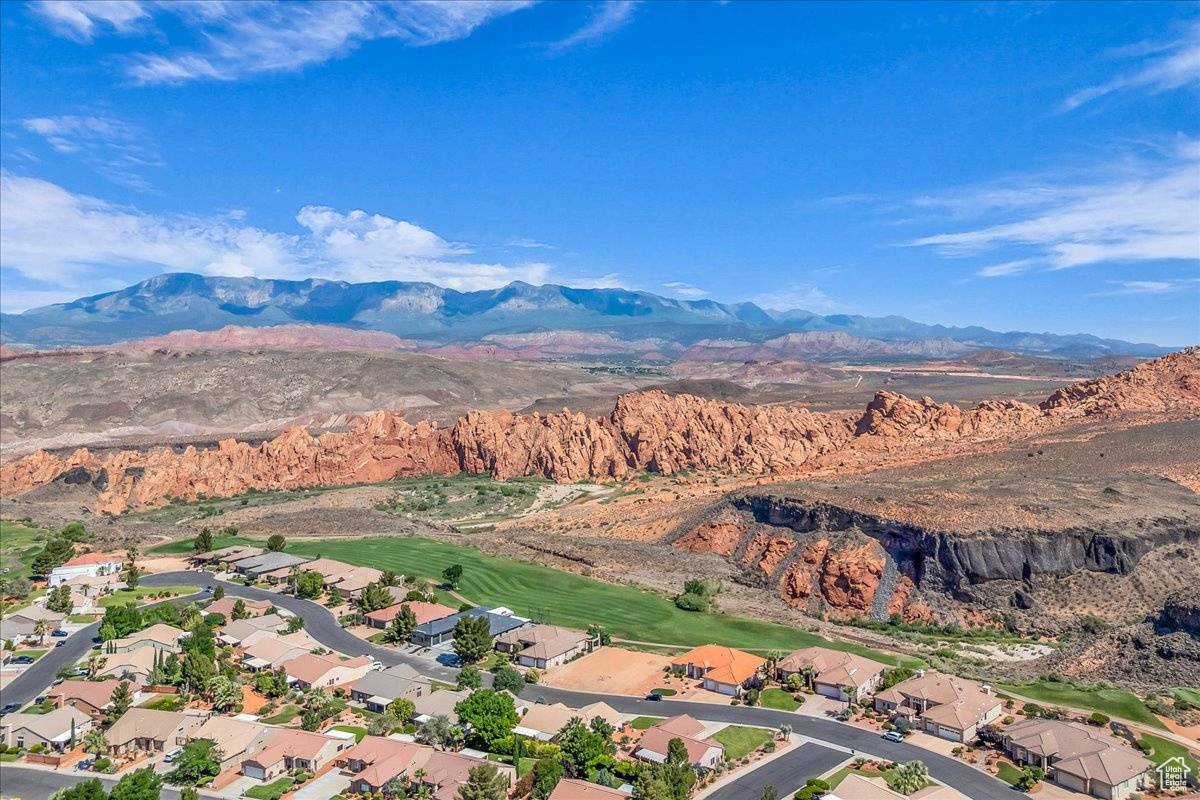 Hurricane, UT 84737,2461 W 1050 N