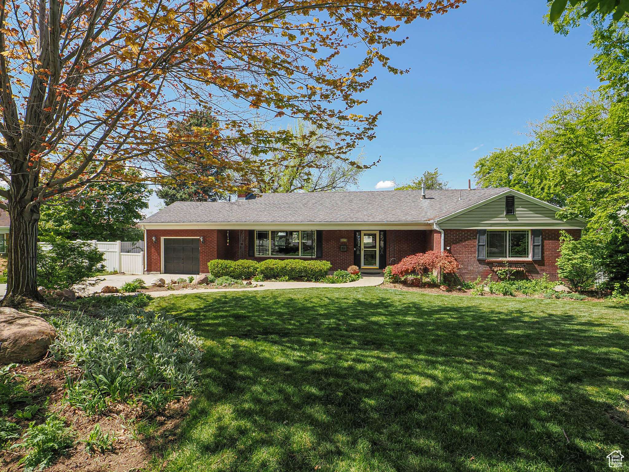 Salt Lake City, UT 84108,2244 E LAIRD WAY