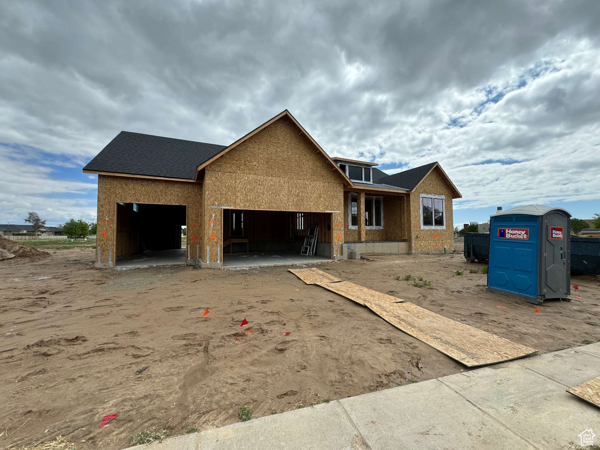 West Point, UT 84015,2607 W 550 N