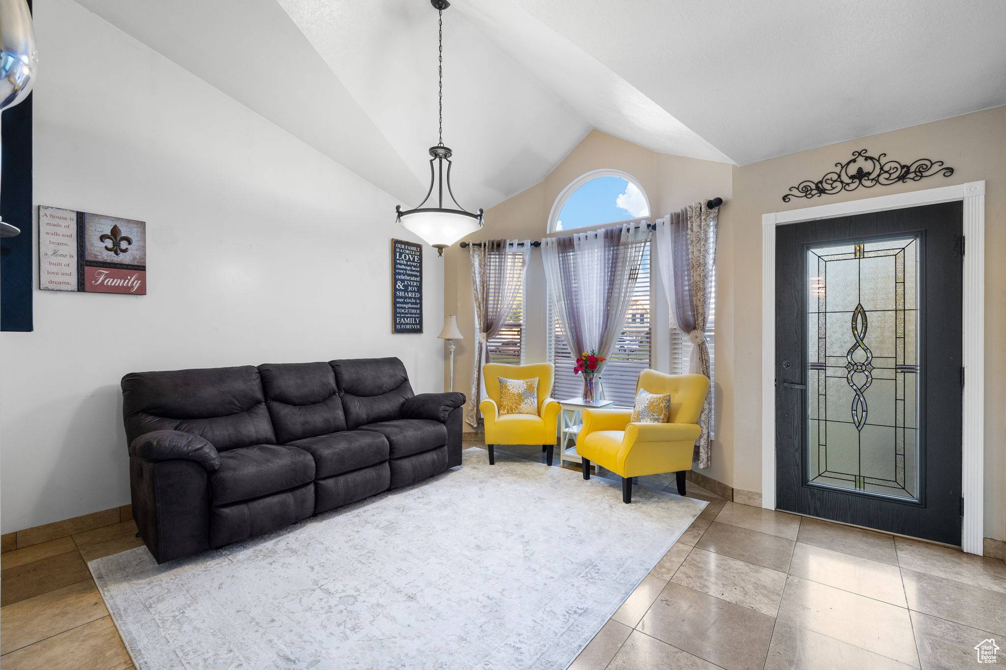 West Jordan, UT 84088,1856 W 8250 S