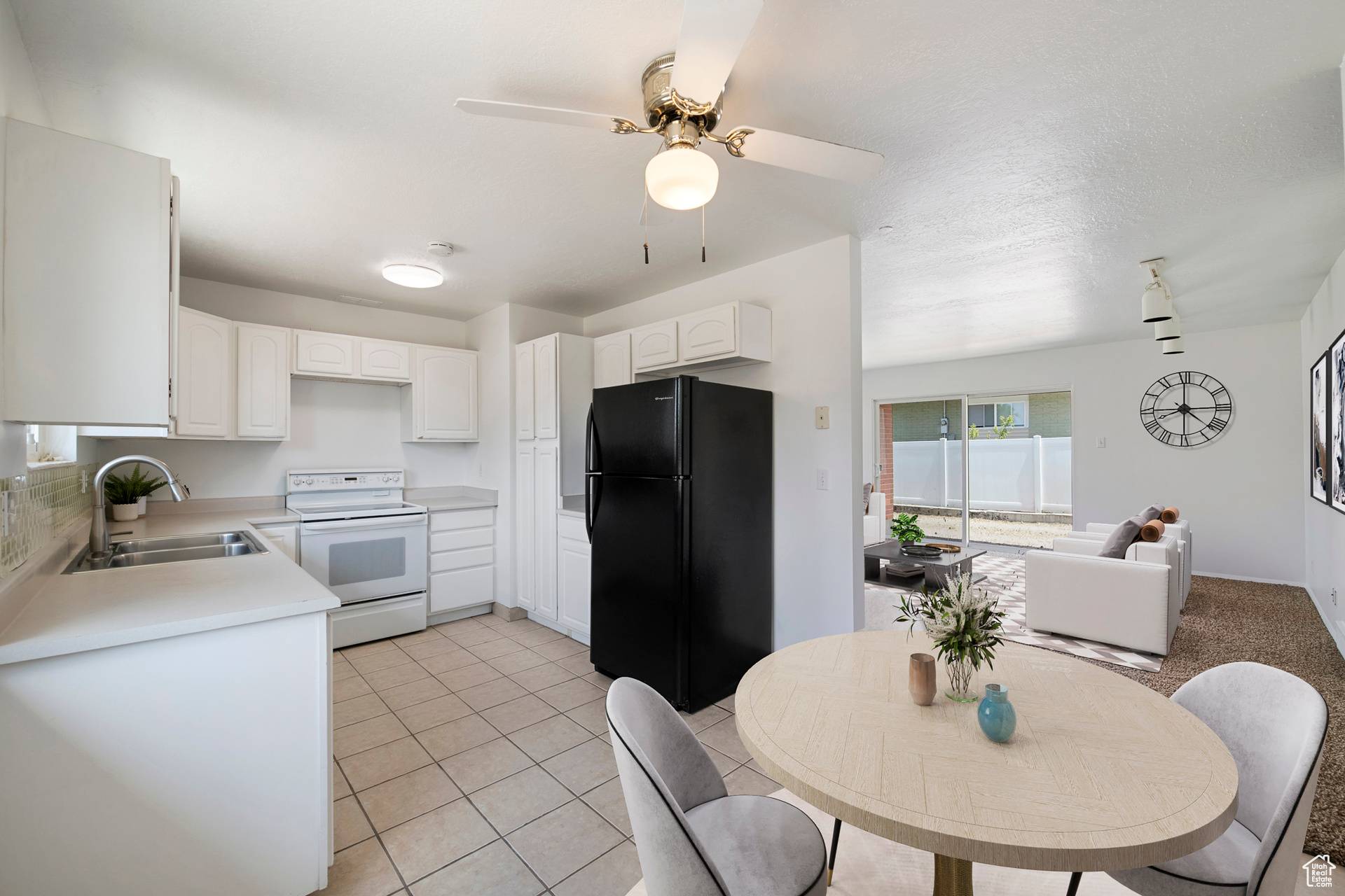 Sandy, UT 84094,1170 E SEGO LILY DR