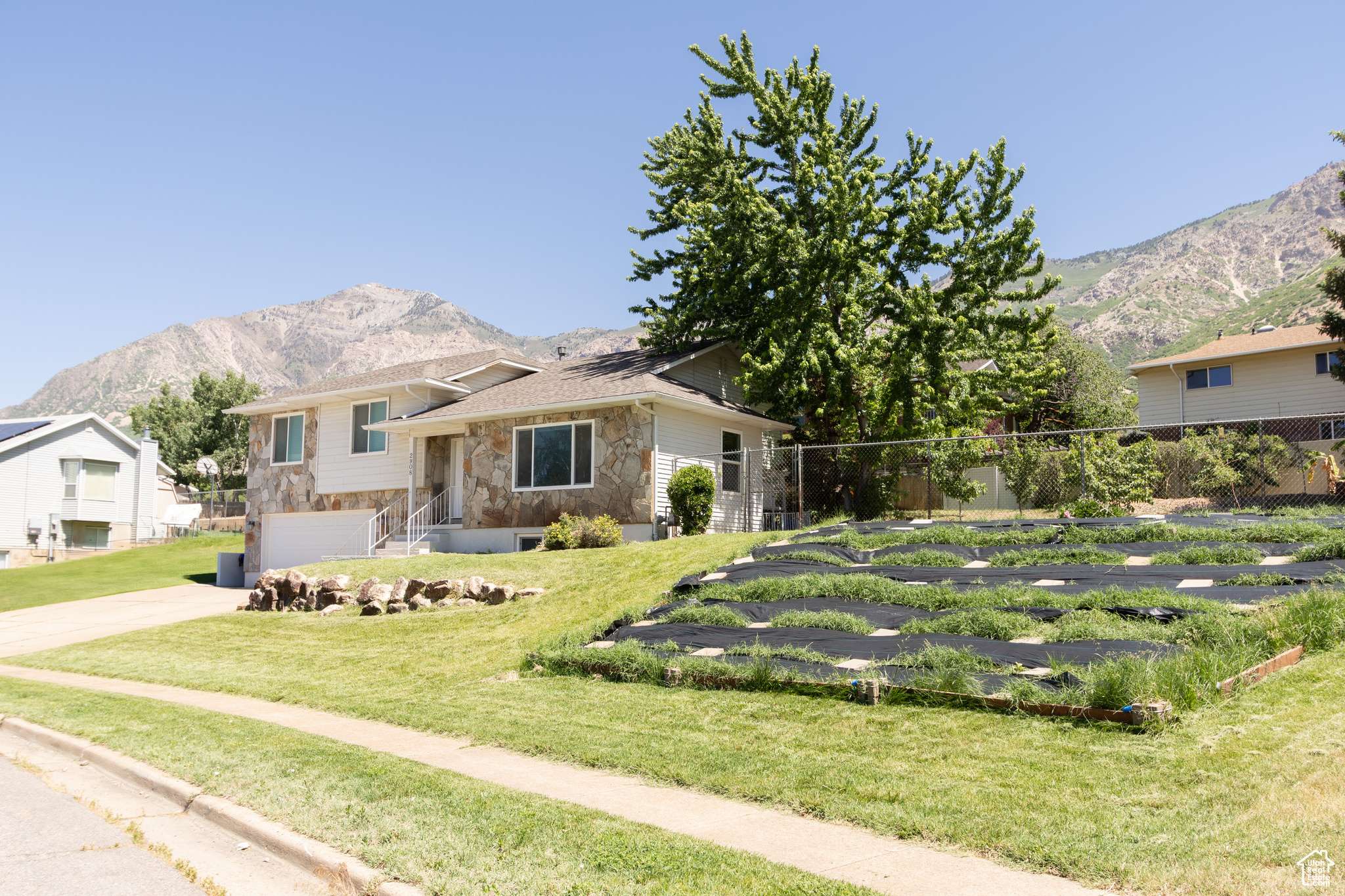 North Ogden, UT 84414,2908 N CHERRY DR E