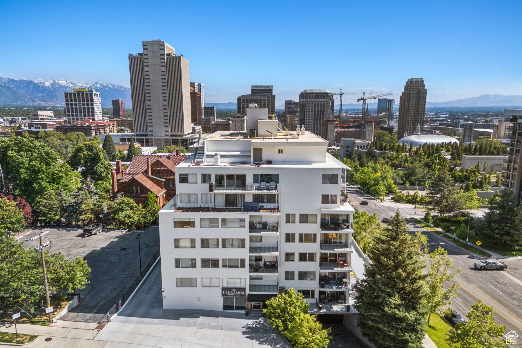 Salt Lake City, UT 84103,8 E HILLSIDE AVE #304
