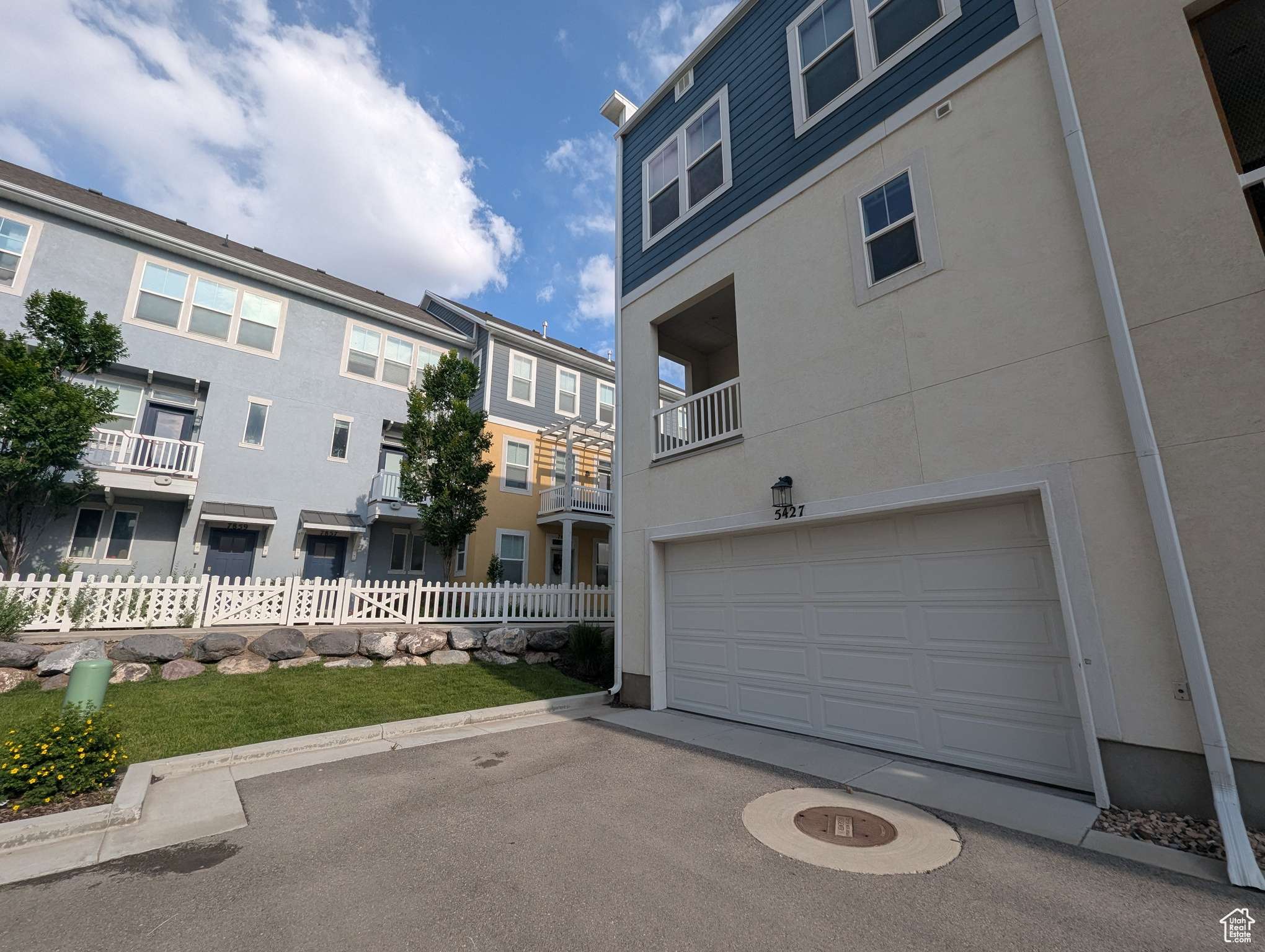 West Jordan, UT 84081,5427 W RANCHES LOOP DR #129