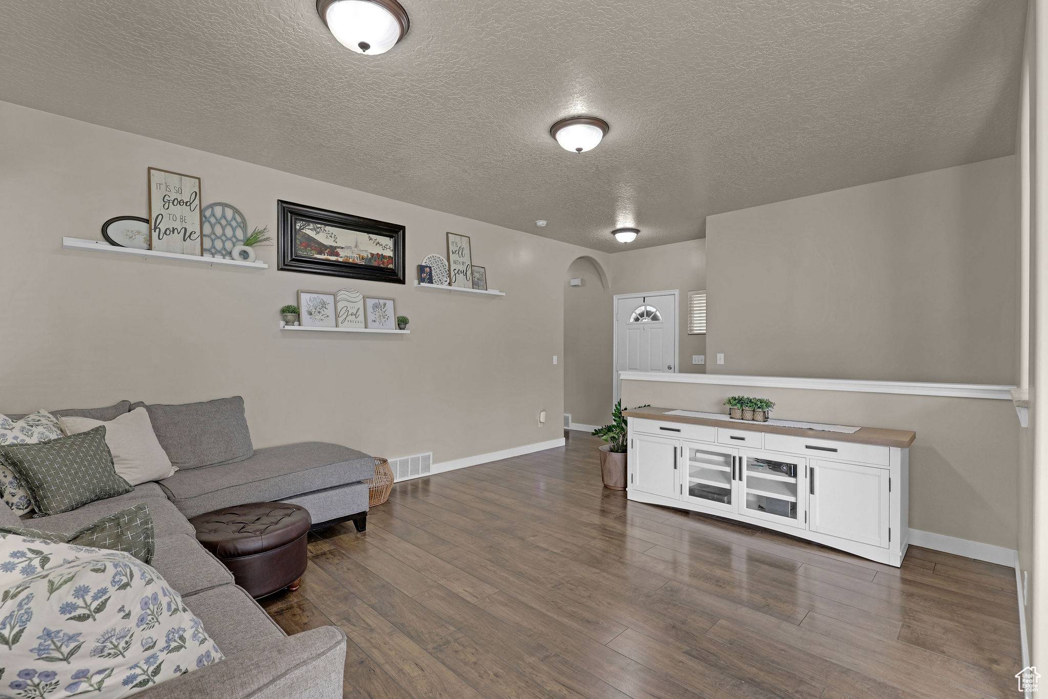 Syracuse, UT 84075,1303 S 1650 W