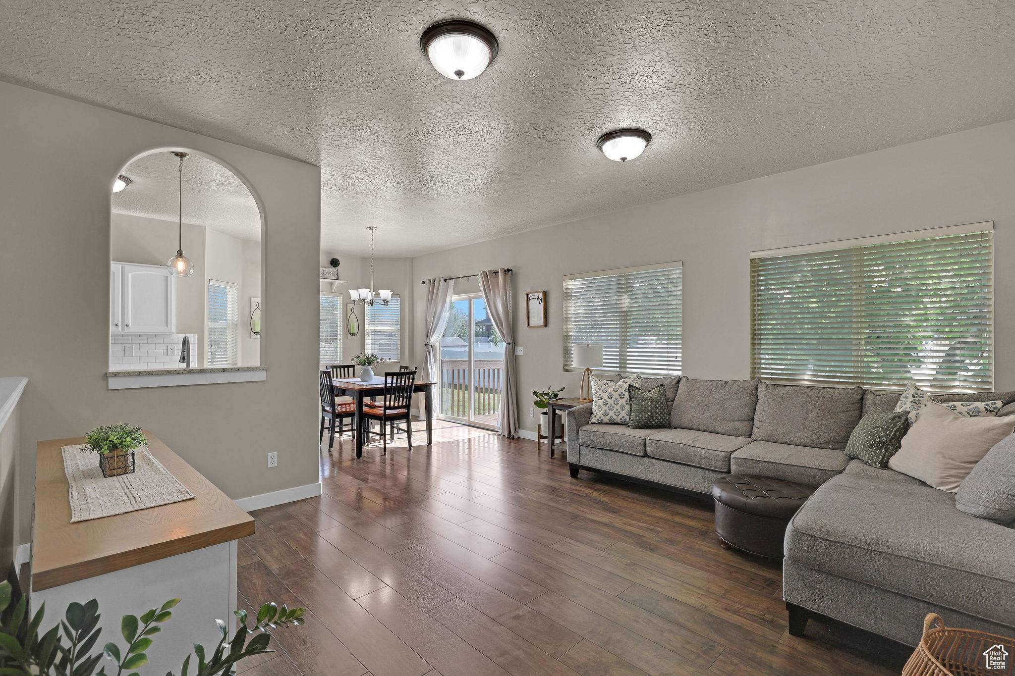 Syracuse, UT 84075,1303 S 1650 W