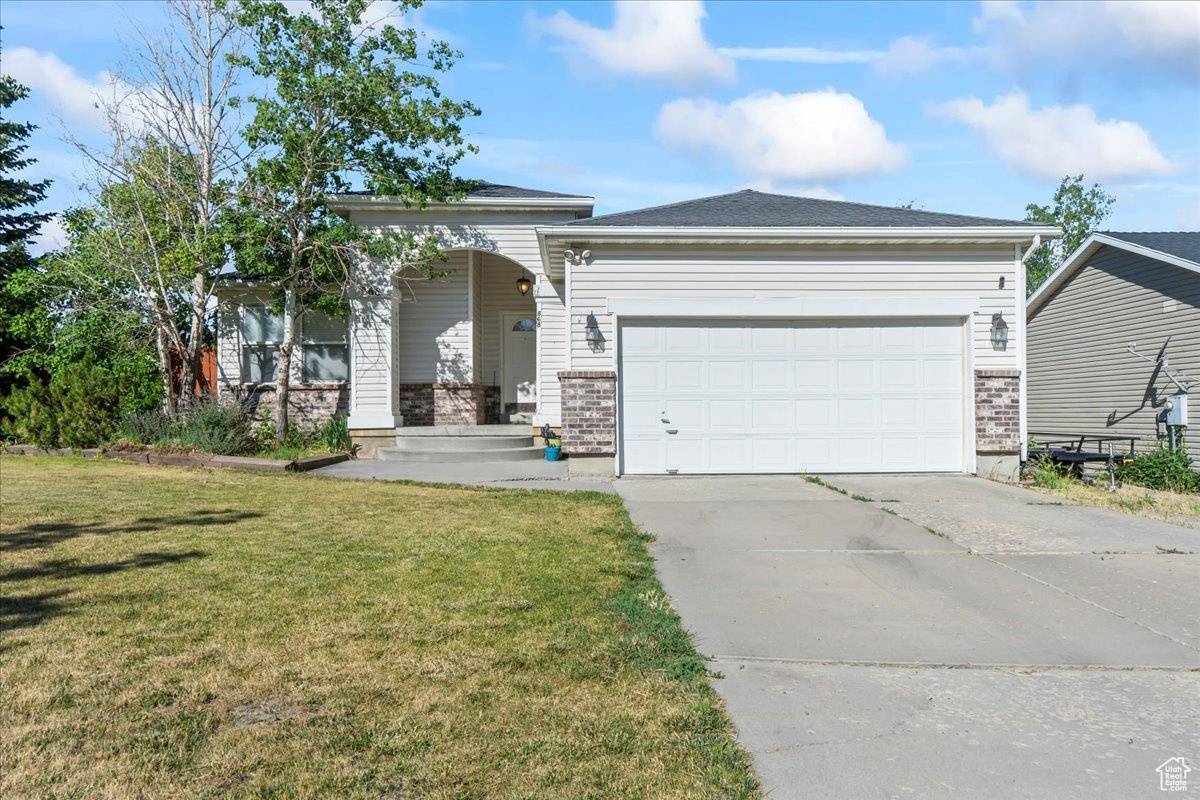 Tooele, UT 84074,868 E VALLEY VIEW DR N