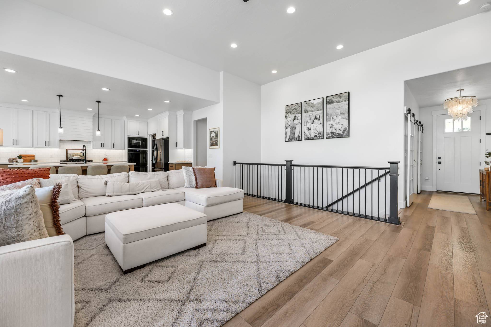 South Jordan, UT 84009,10243 S DIAL CT
