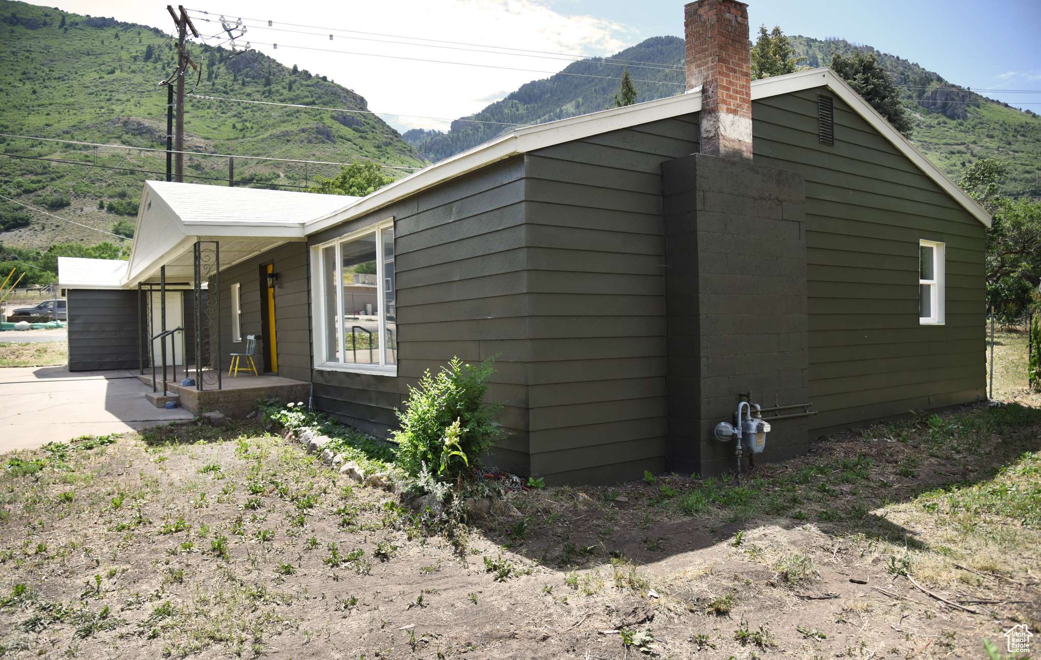 North Ogden, UT 84414,1395 E 2600 N