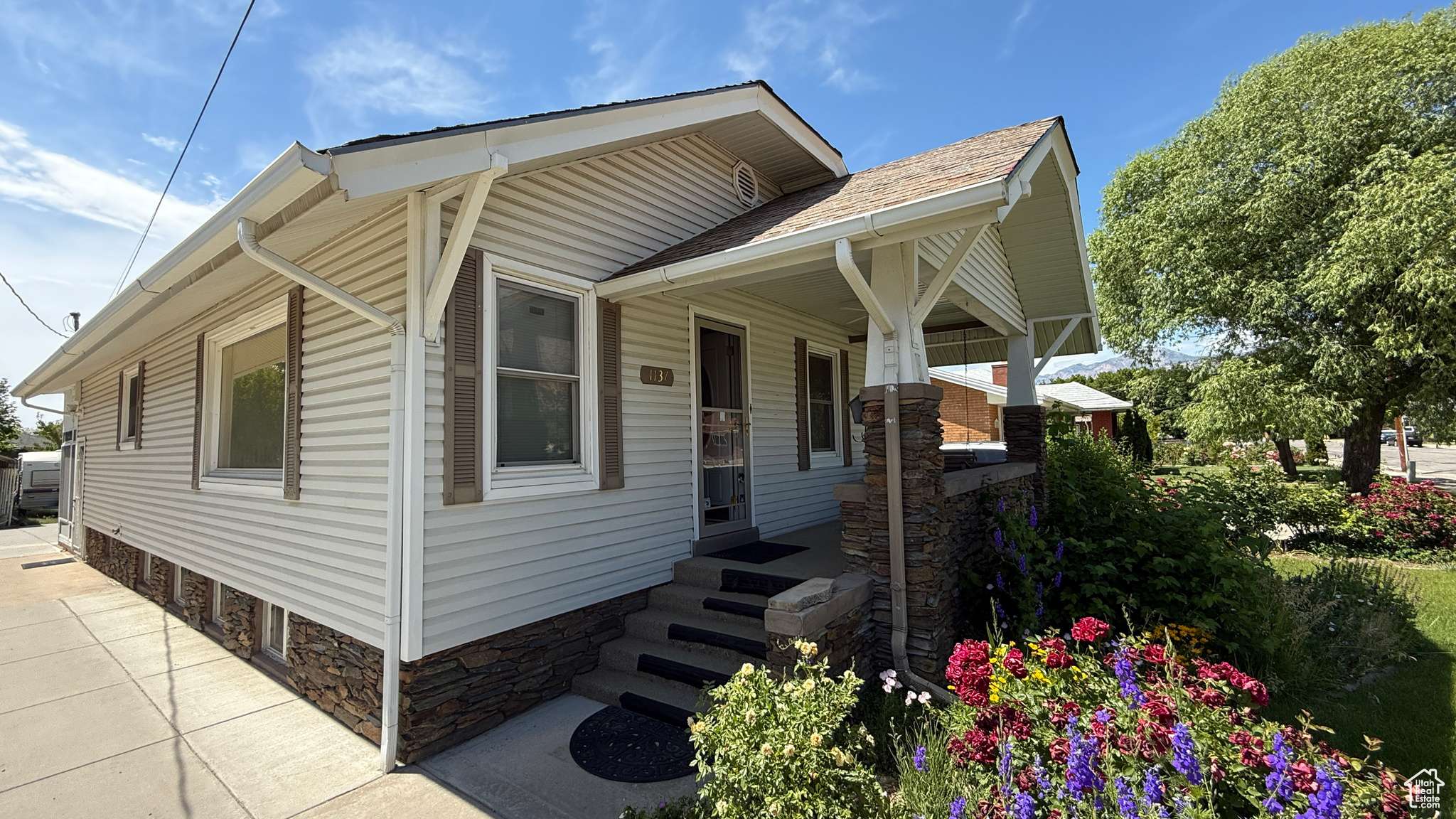 Ogden, UT 84404,1137 S LIBERTY AVE E