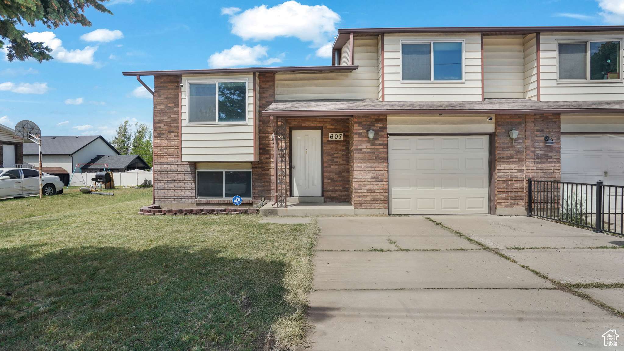West Point, UT 84015,607 N 2000 W