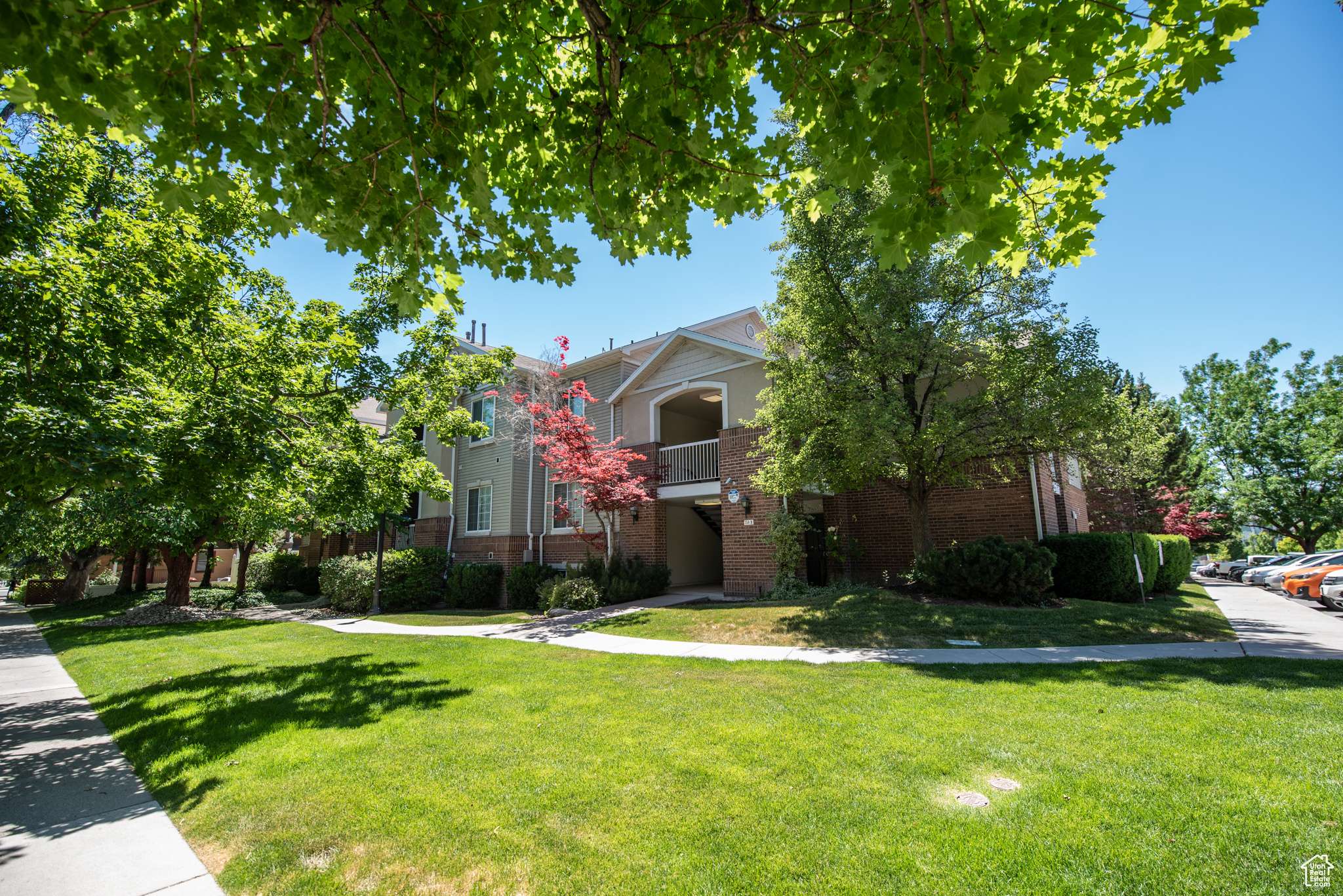 Salt Lake City, UT 84102,150 S 800 E #H3