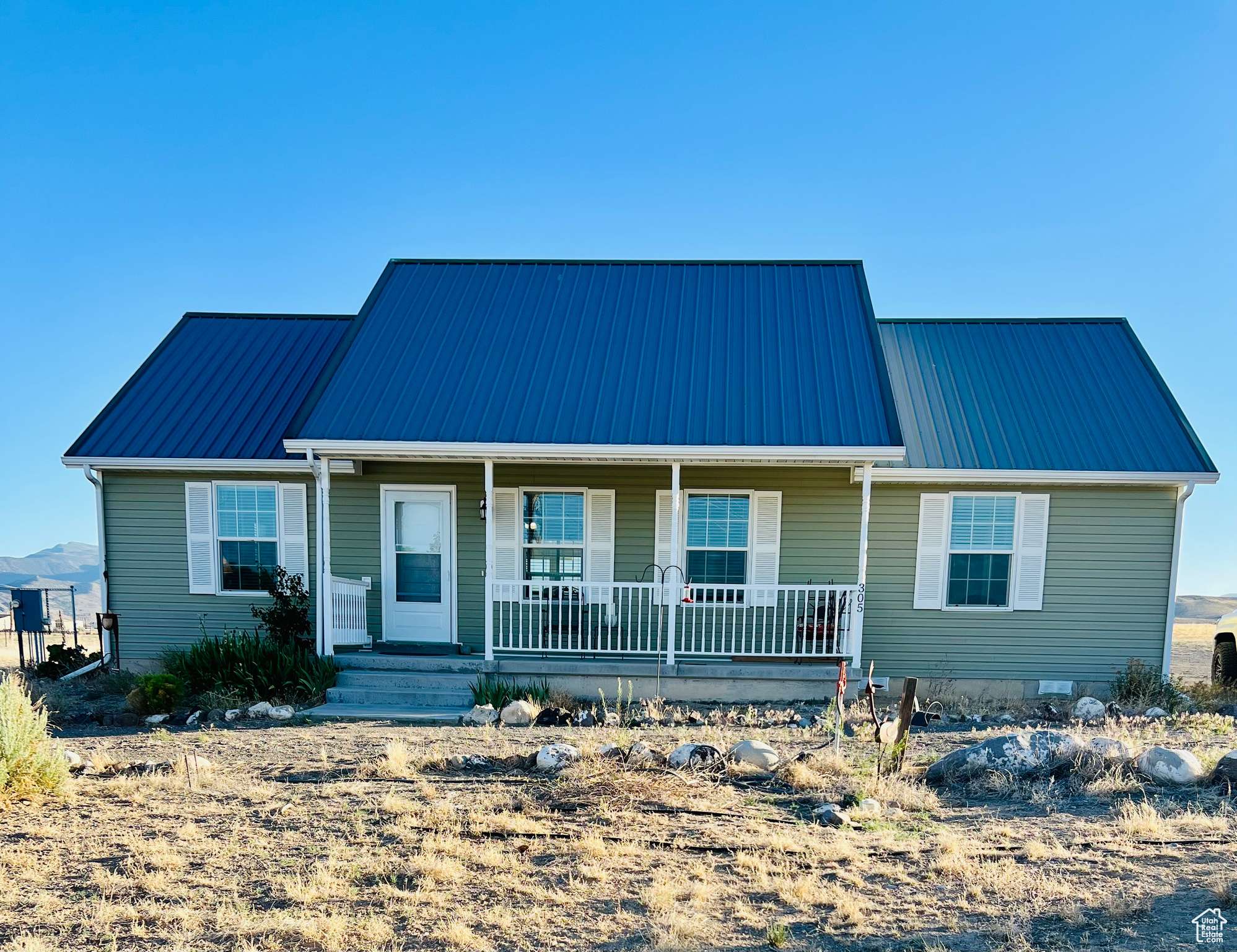 Antimony, UT 84712,305 E PARKER MOUNTAIN RD S