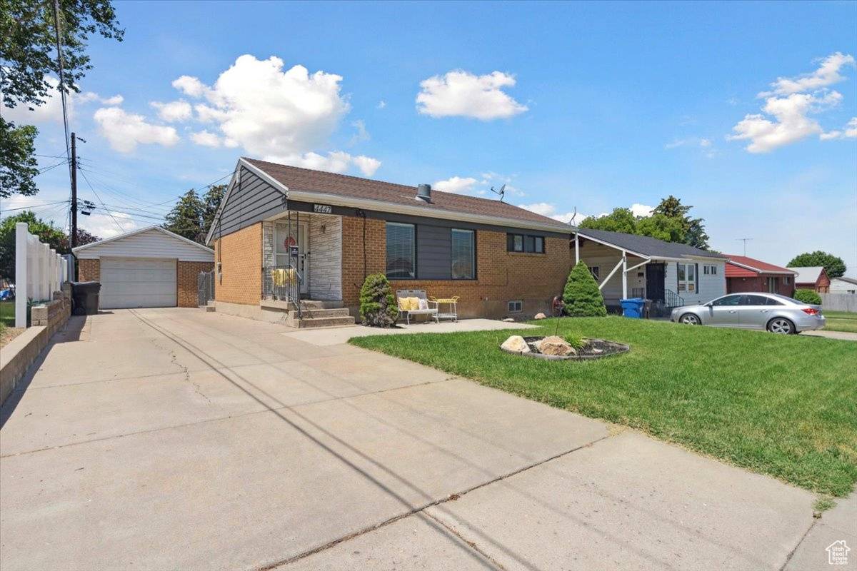 Washington Terrace, UT 84405,4447 S 100 W