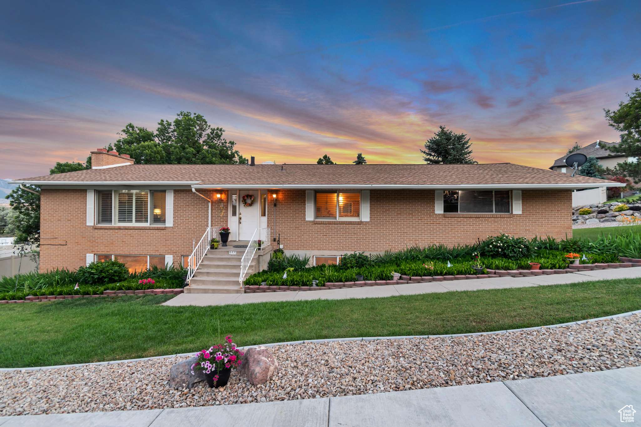 South Jordan, UT 84095,955 W CHARLOTTE DR
