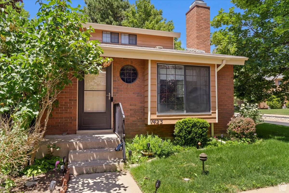 Ogden, UT 84404,1423 S 1175 E #1