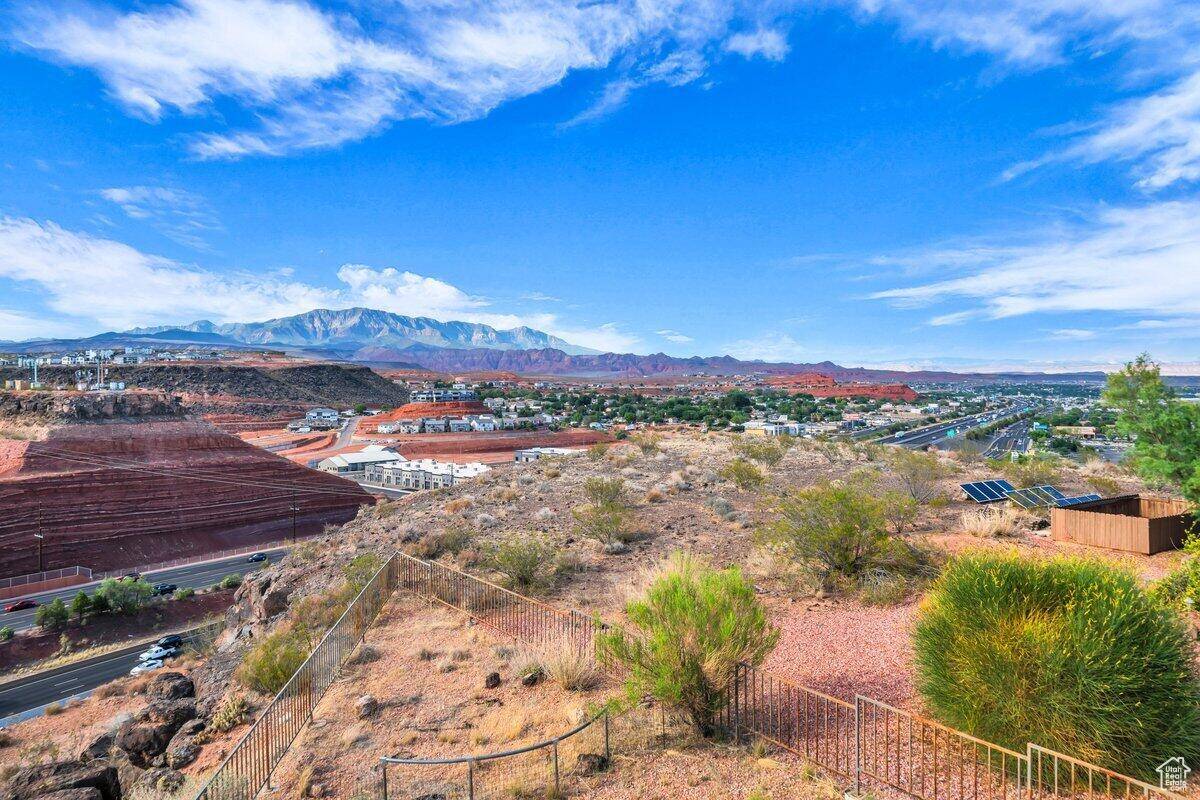 St. George, UT 84790,393 N CRESTLINE CIR