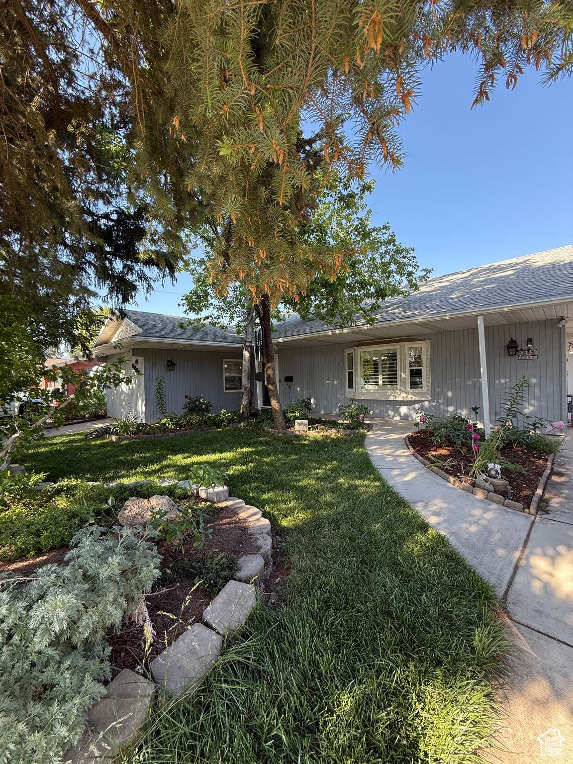 Bountiful, UT 84010,1885 S 50 W