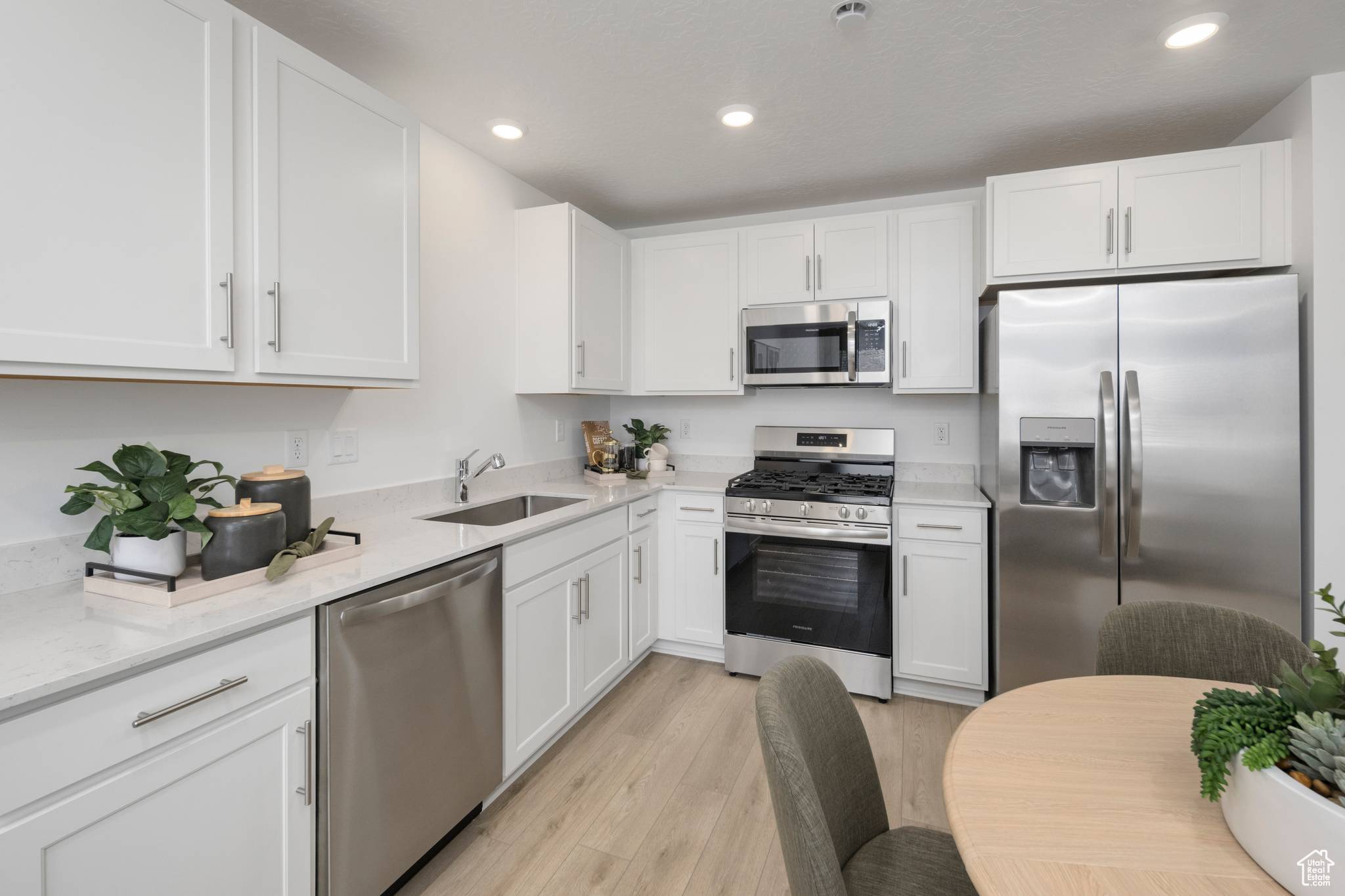 Santaquin, UT 84655,212 N LORING AVE W #115