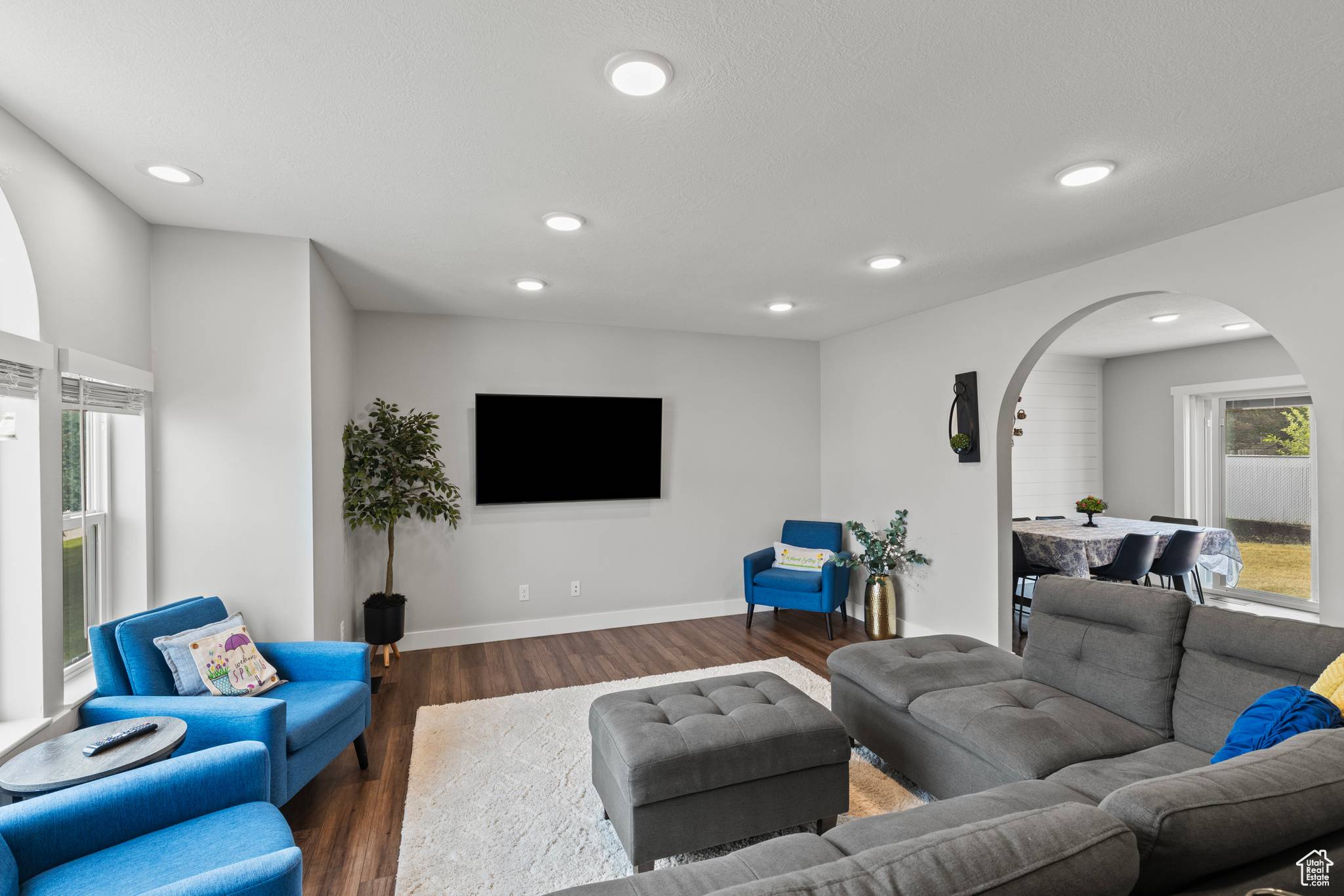 North Logan, UT 84341,332 E 2475 N