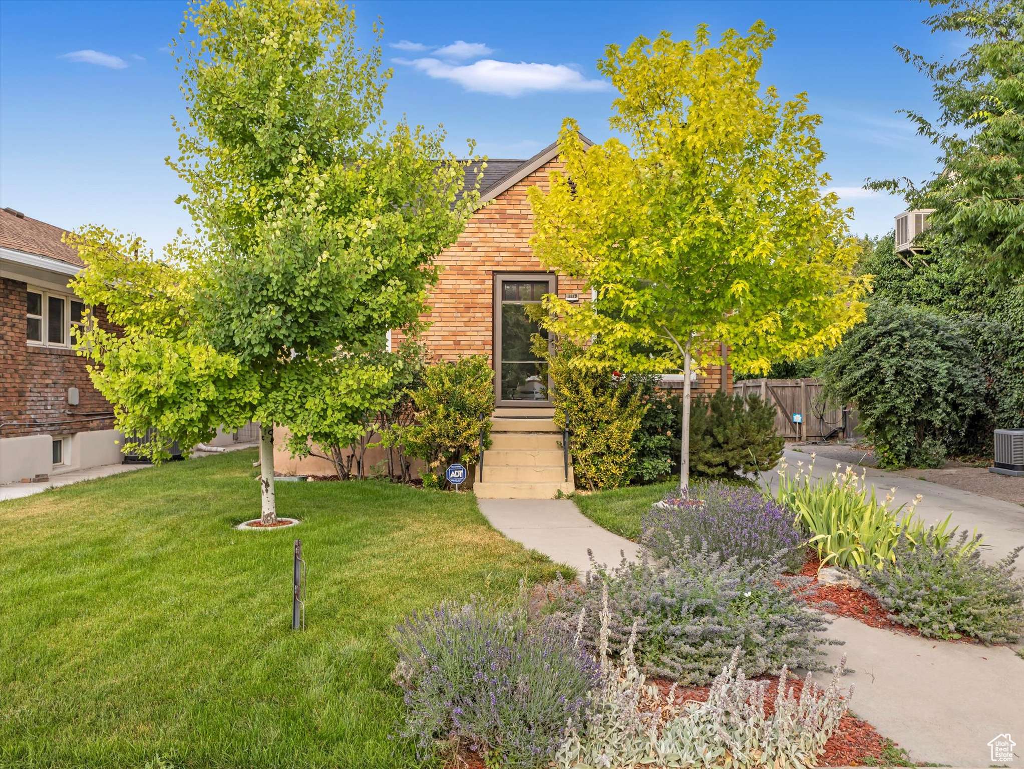 Salt Lake City, UT 84111,1117 S 400 E