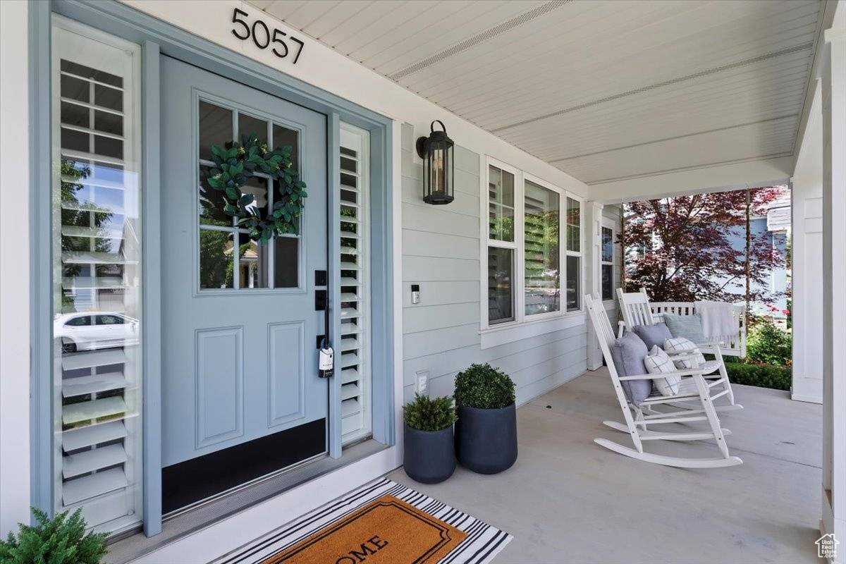 South Jordan, UT 84009,5057 W BOWSTRING WAY S