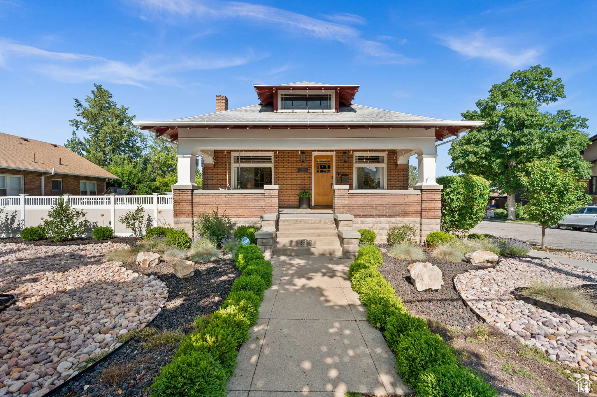 Salt Lake City, UT 84105,1898 S 900 E