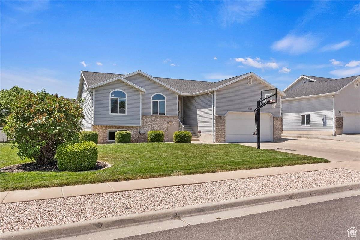 Syracuse, UT 84075,2002 S 1840 W