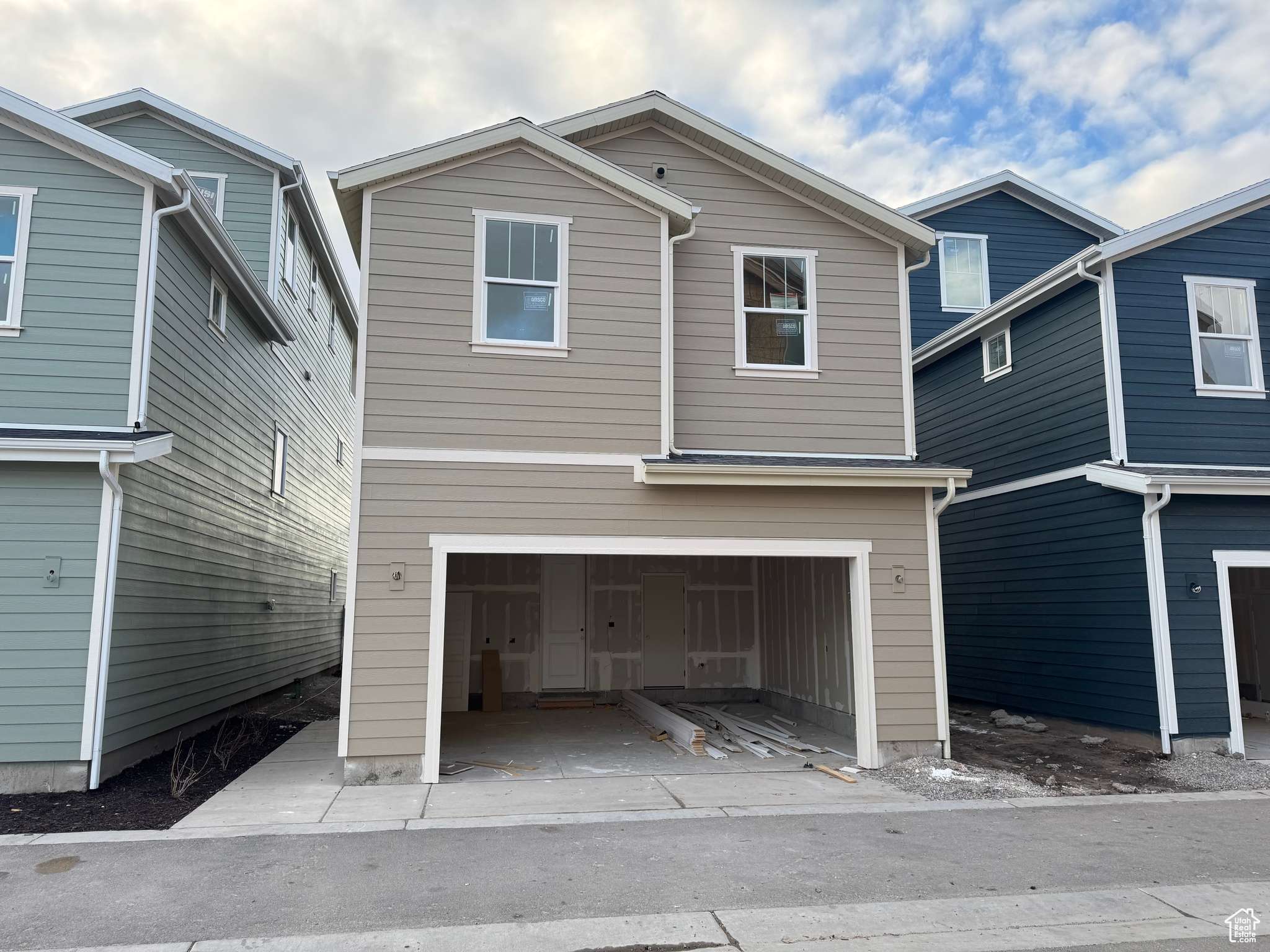 Springville, UT 84663,835 S 950 W #124