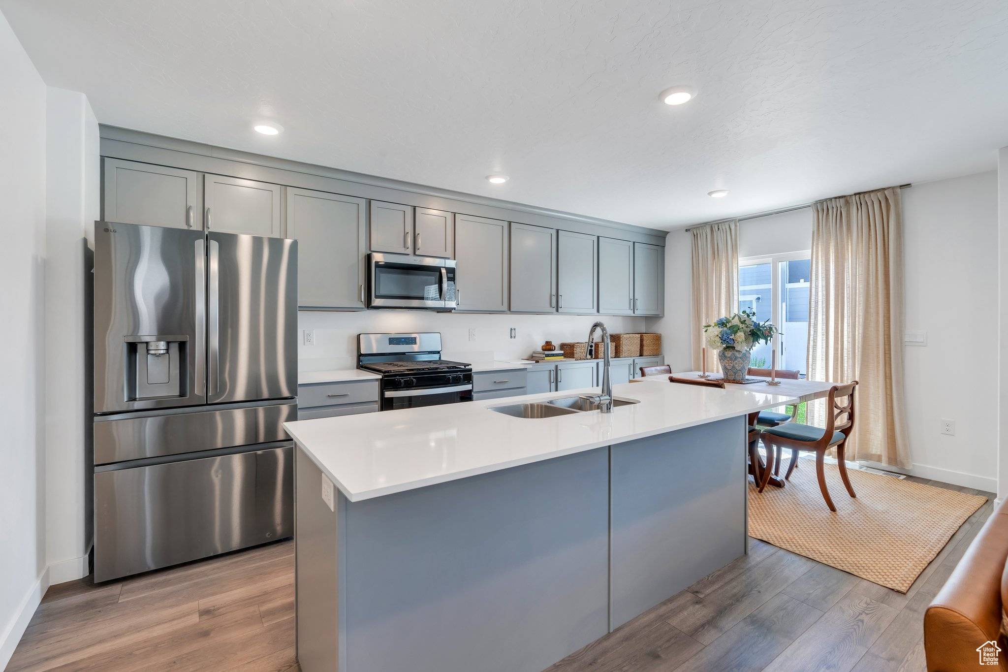 Santaquin, UT 84655,1127 W HIDDEN SPRING DR