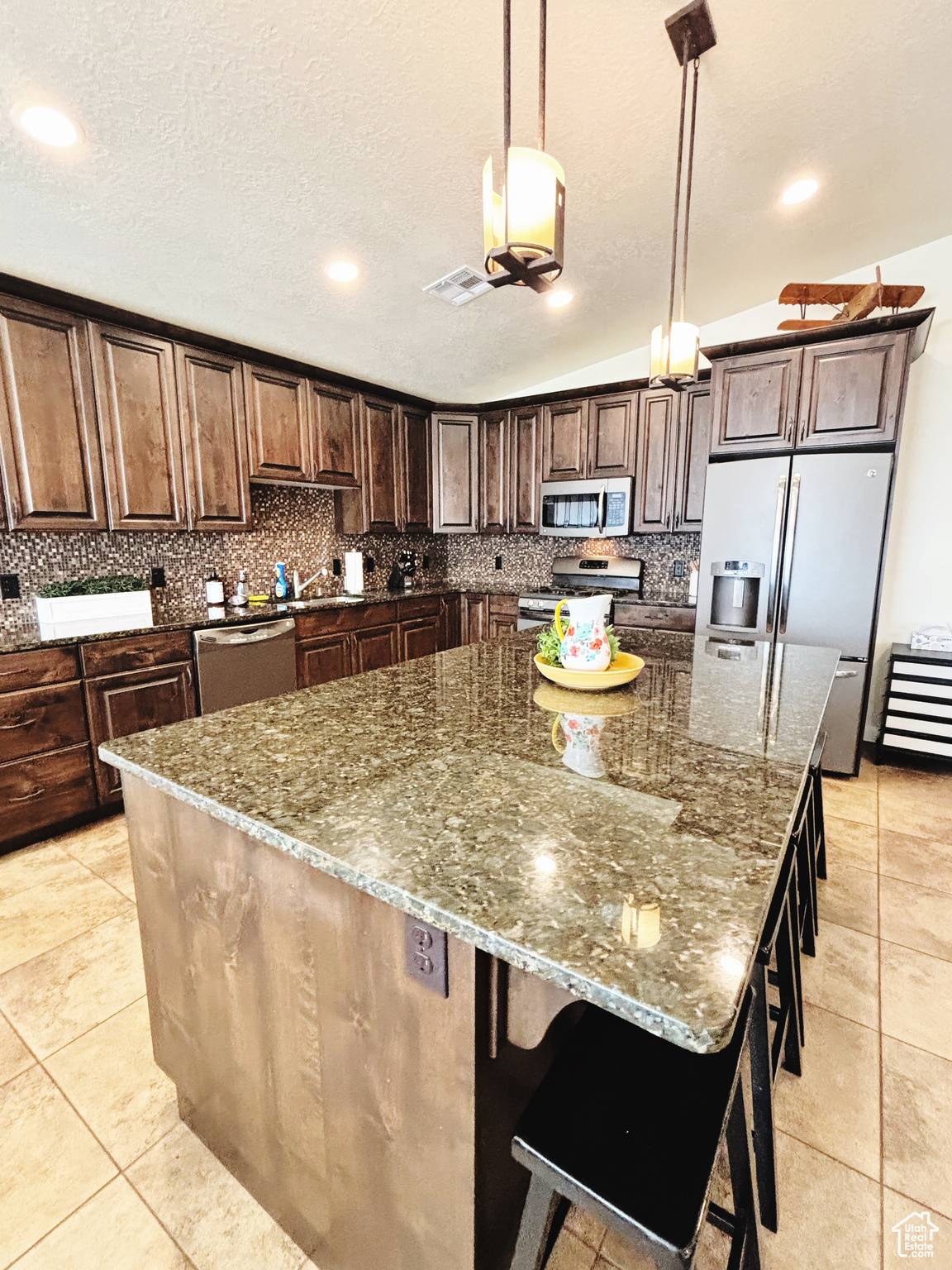 Santa Clara, UT 84765,3853 MITCHELL DR