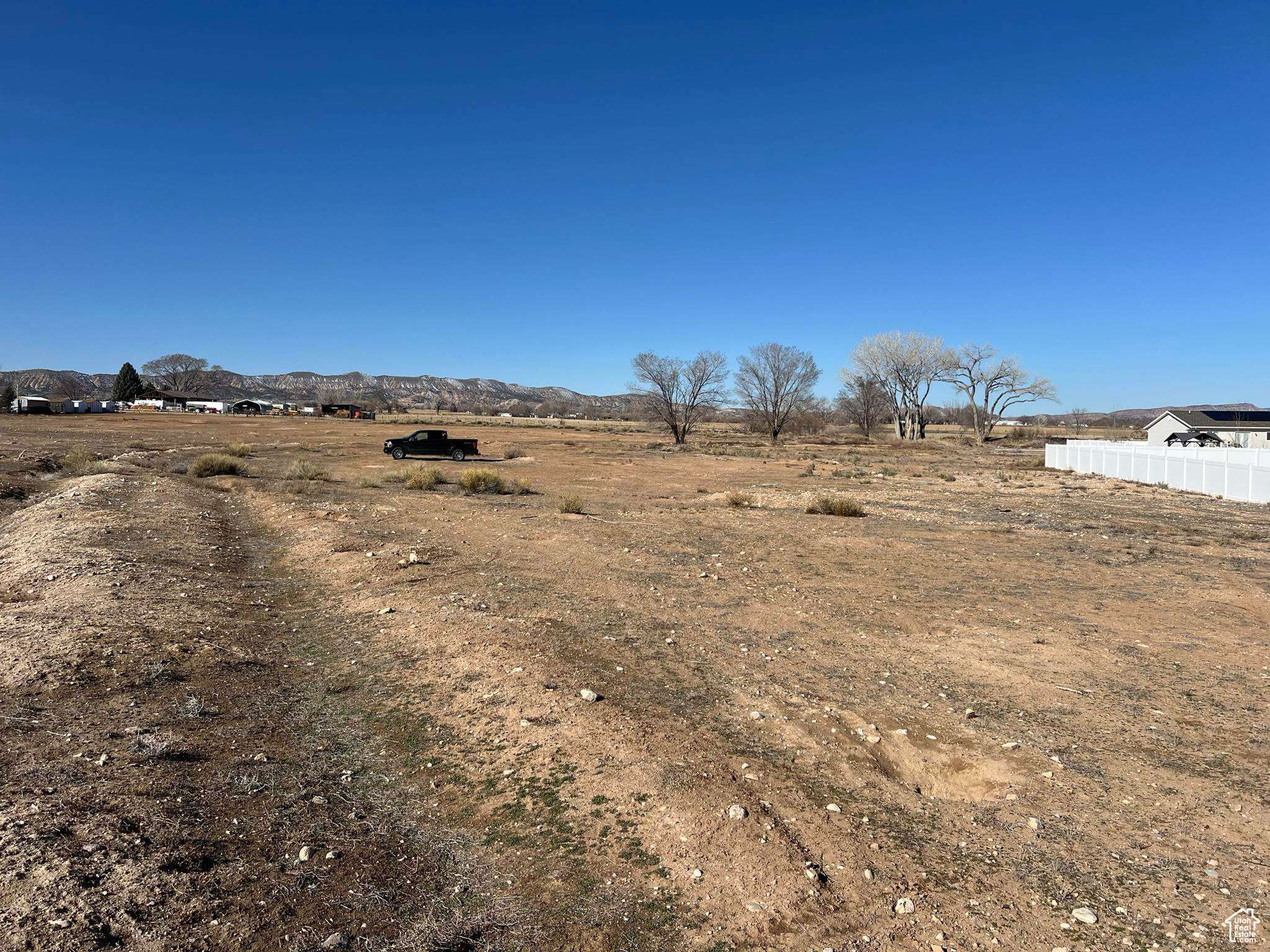 Vernal, UT 84078,4361 S 2280 E