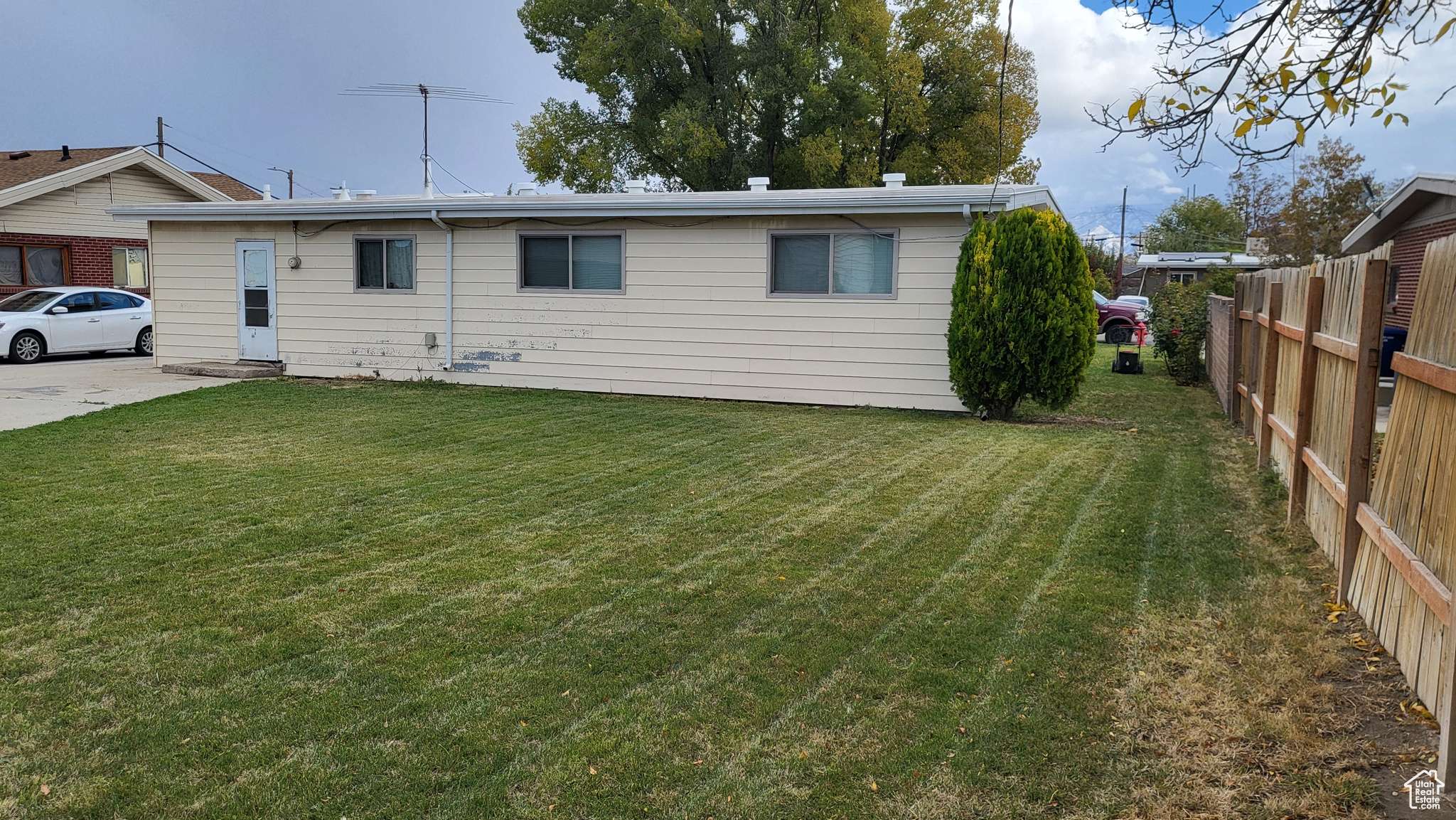 West Valley City, UT 84119,3366 S HOGAN ST