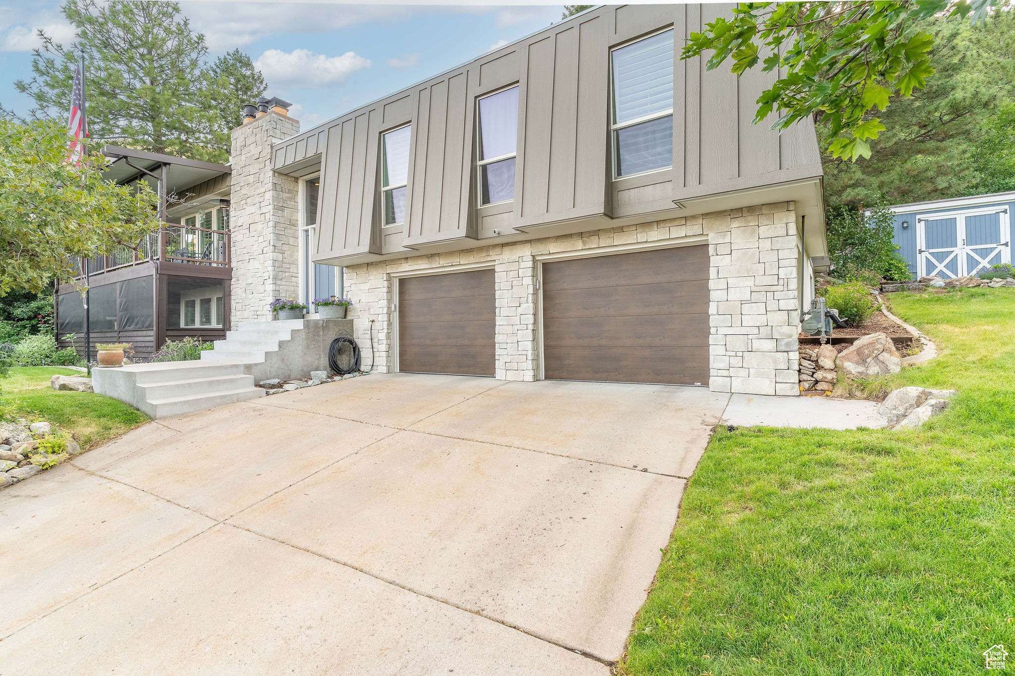 Ogden, UT 84403,2582 JACQUELINE DR E