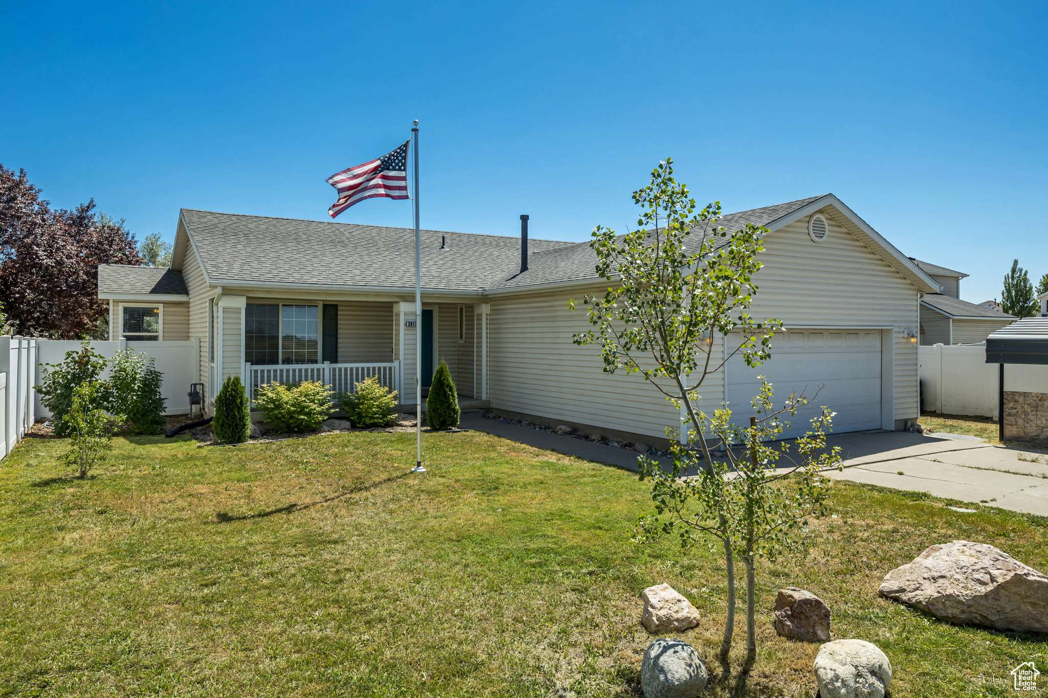 Syracuse, UT 84075,3915 W 700 S