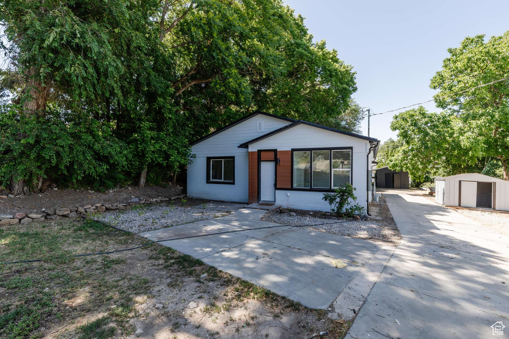 Ogden, UT 84401,221 E 8TH S