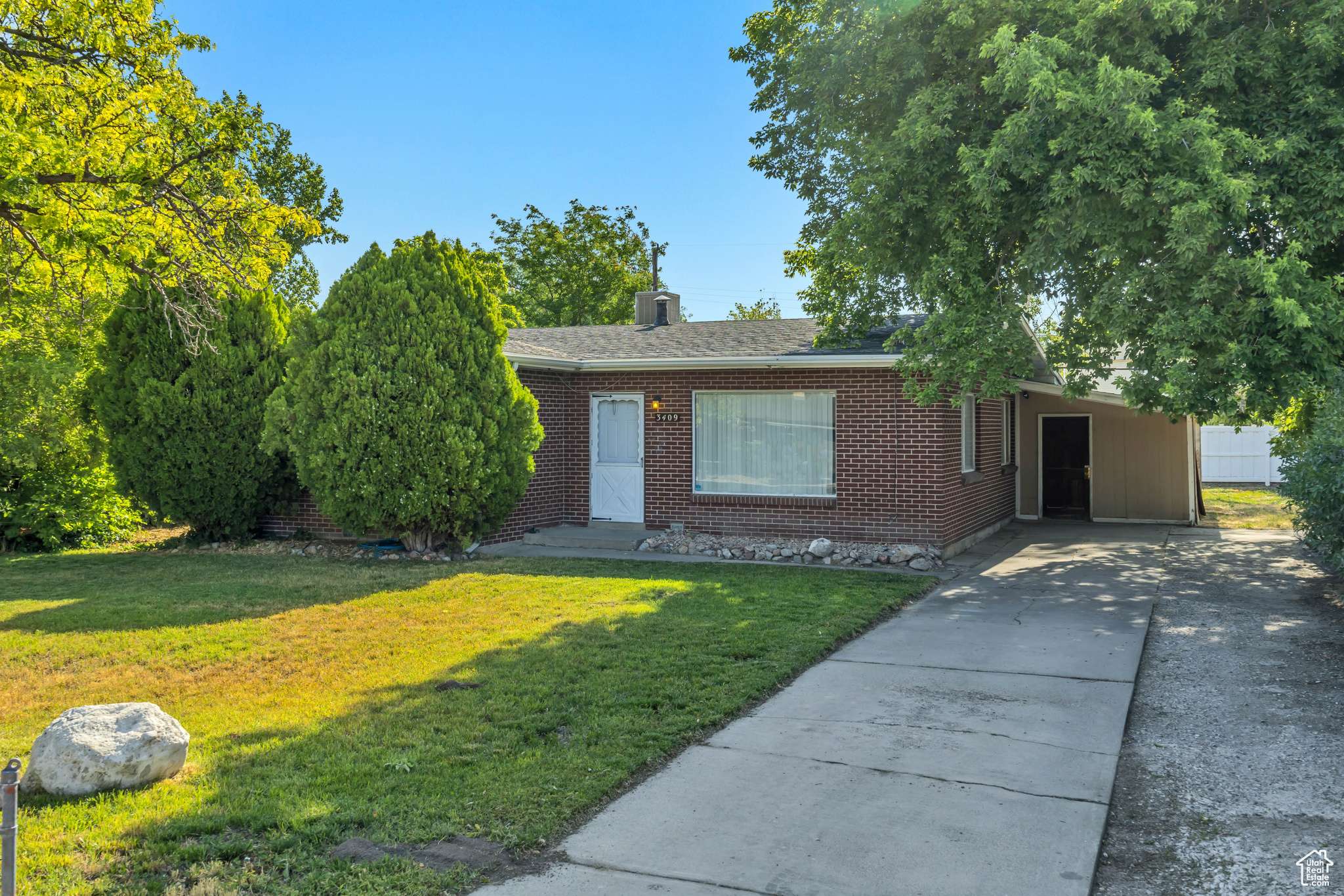 Salt Lake City, UT 84119,3409 S MAPLE WAY