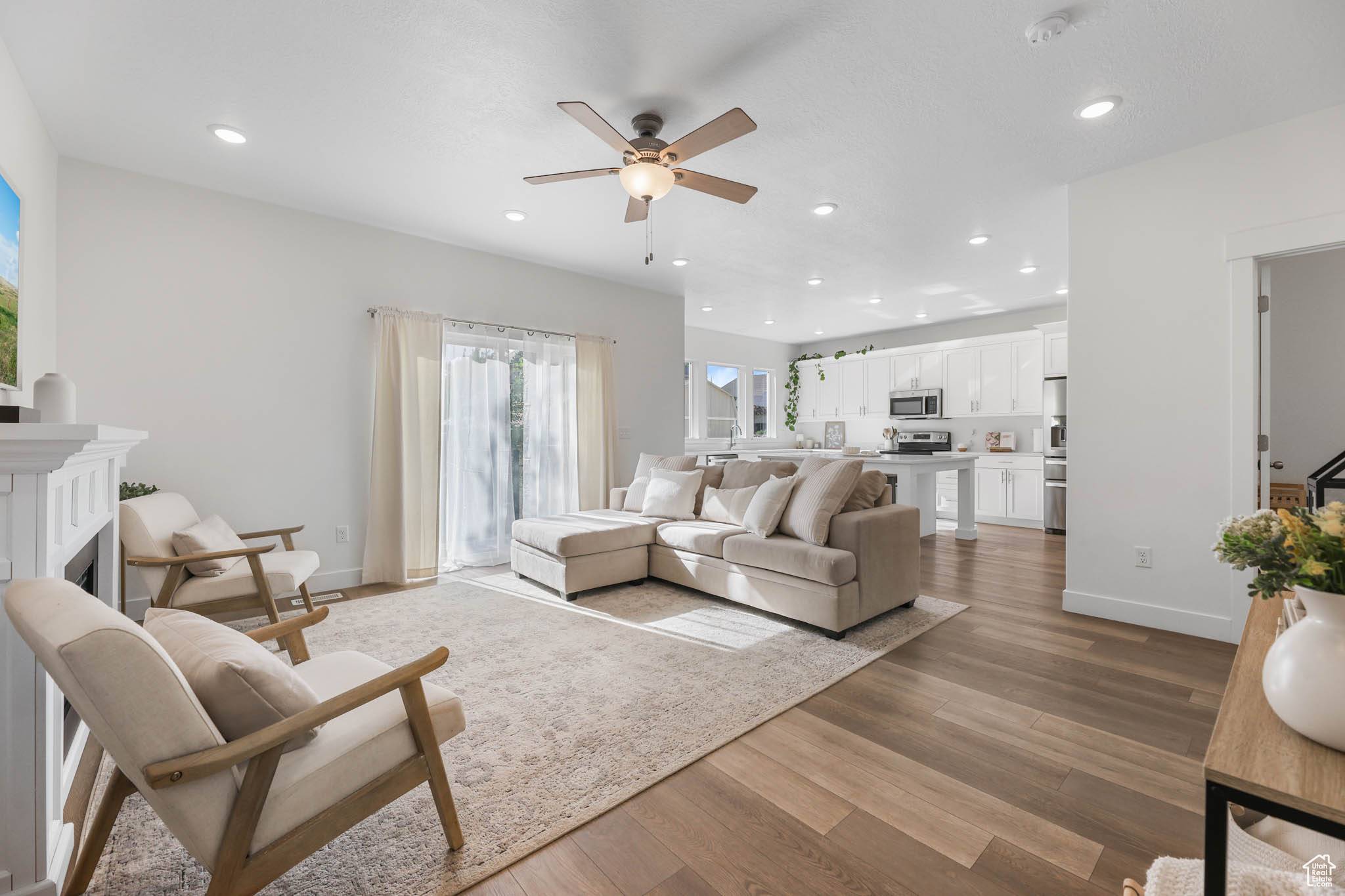 Eagle Mountain, UT 84005,8151 ST CECILIA ST S