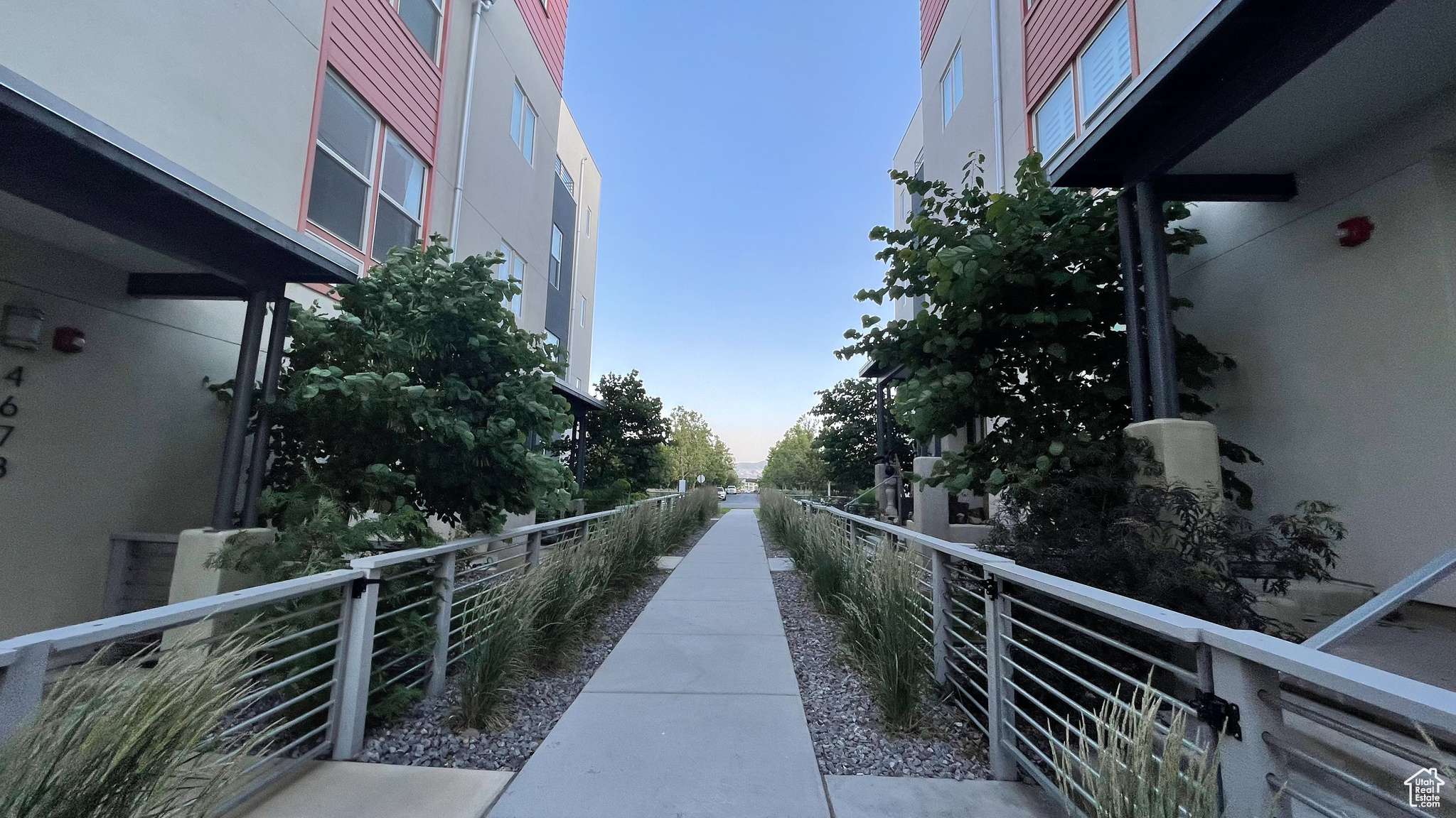 South Jordan, UT 84009,4678 W VERMILLION DR S